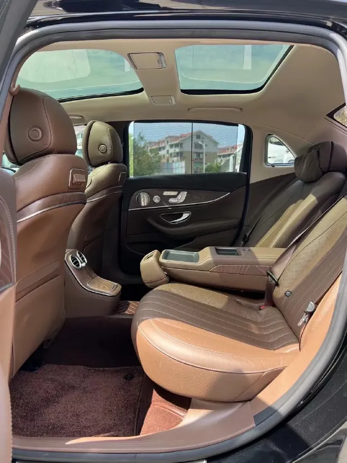 2022 Mercedes-Benz E Class 2.0T 258HP L4 9AT,autocango,china used car exporter,china ev exporter,chinese used car exporter,chinese used ev exporter