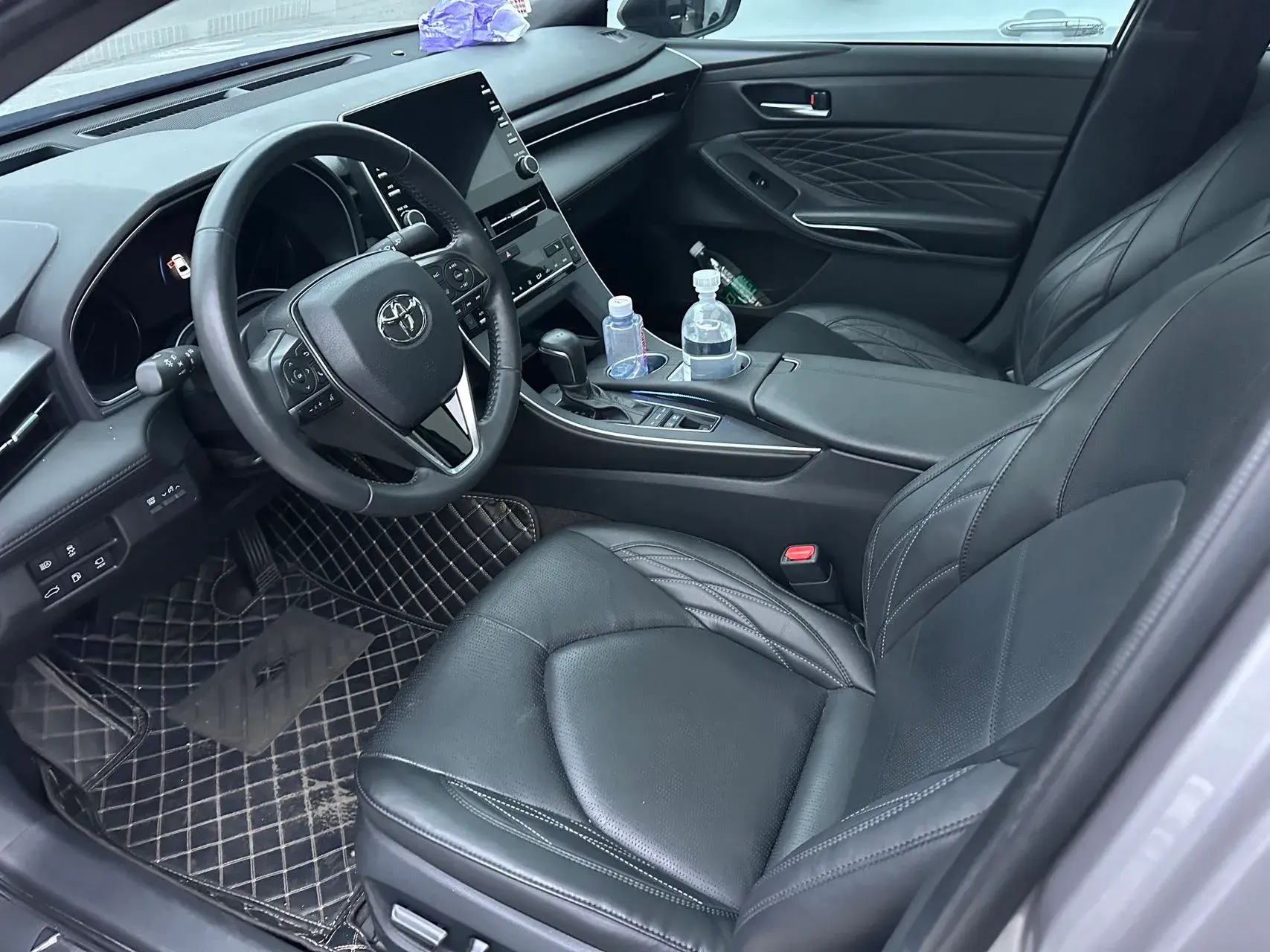 2022 TOYOTA AVALON thumbnail 4