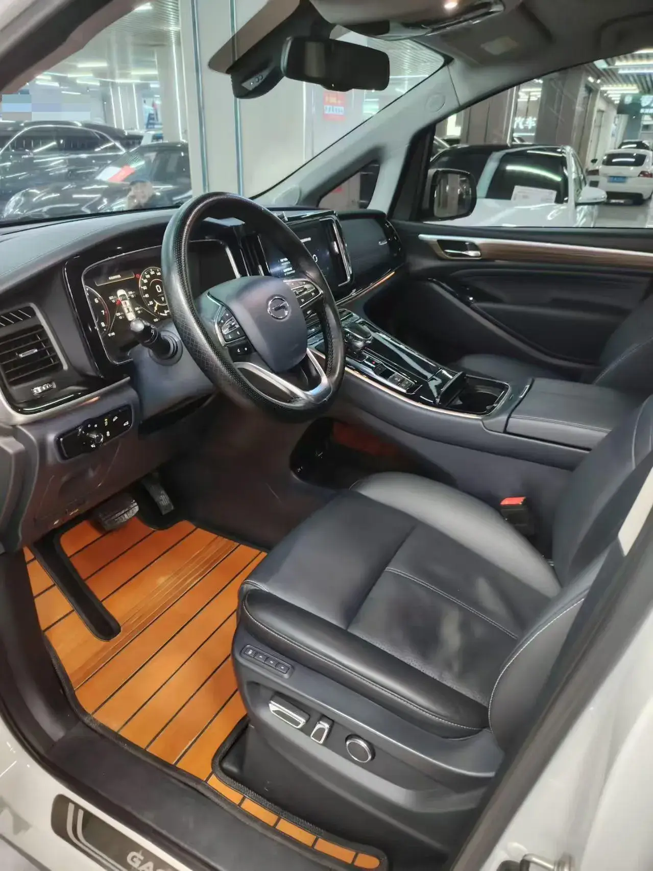 2021 GAC TRUMPCHI thumbnail 4