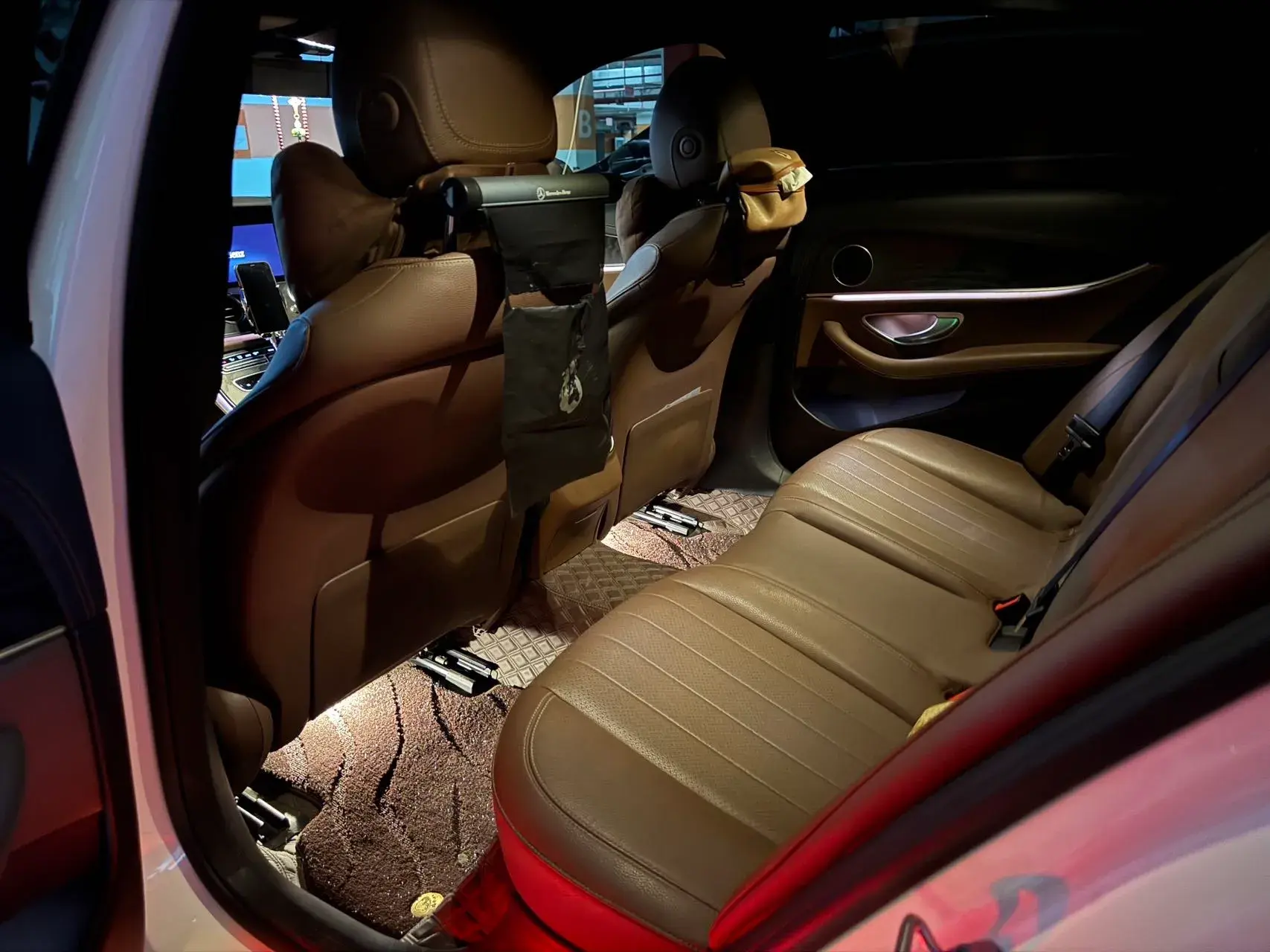 2021 MERCEDES-BENZ E thumbnail 4