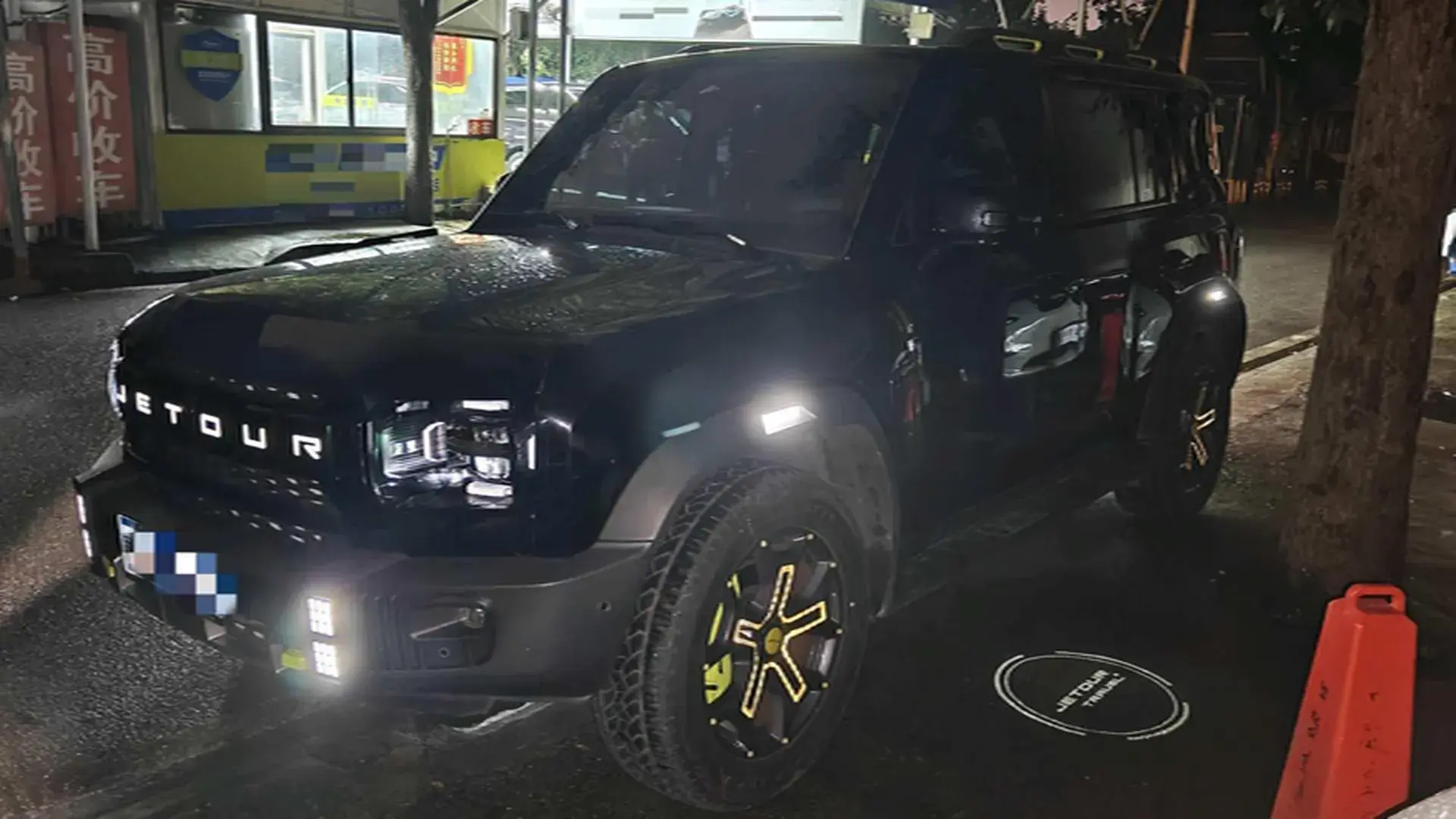 2023 JETOUR TRAVELLER view 1