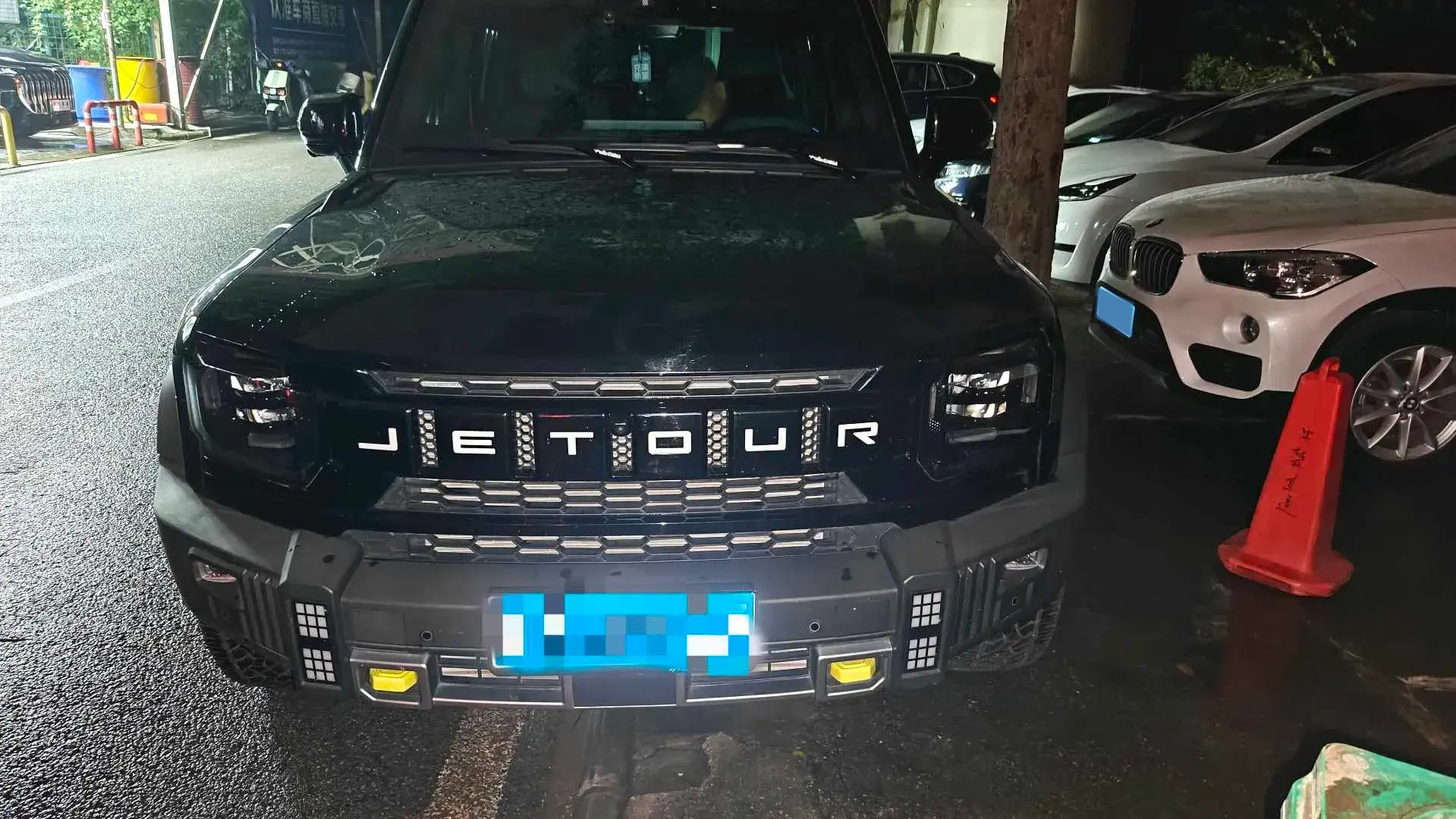 2023 JETOUR TRAVELLER thumbnail 2