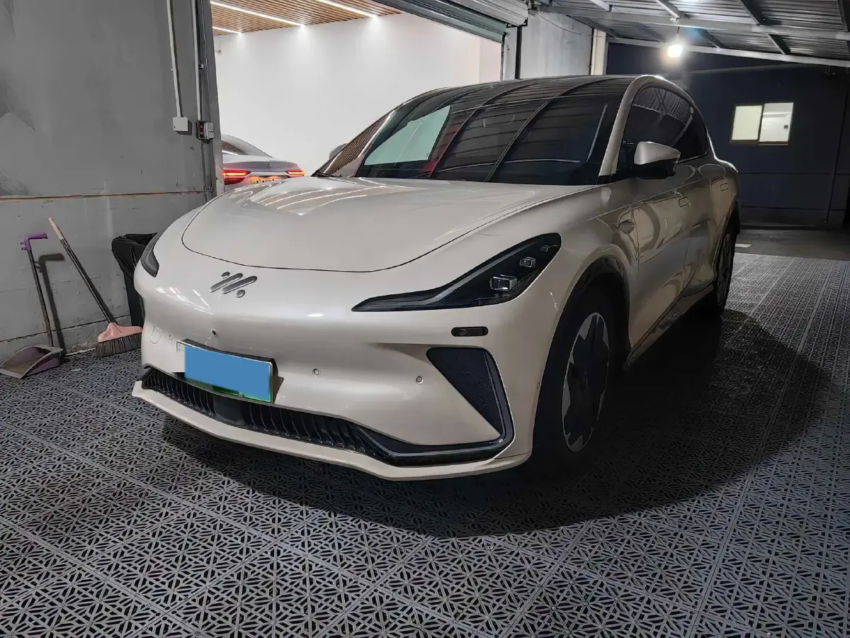 2023 IM LS7 BEV 90KWH