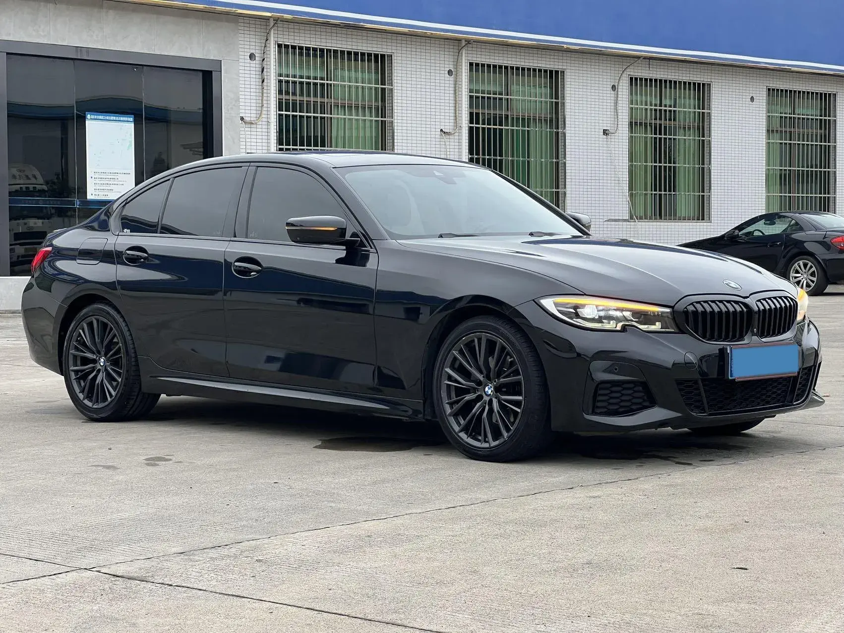 2020 BMW 3 thumbnail 3