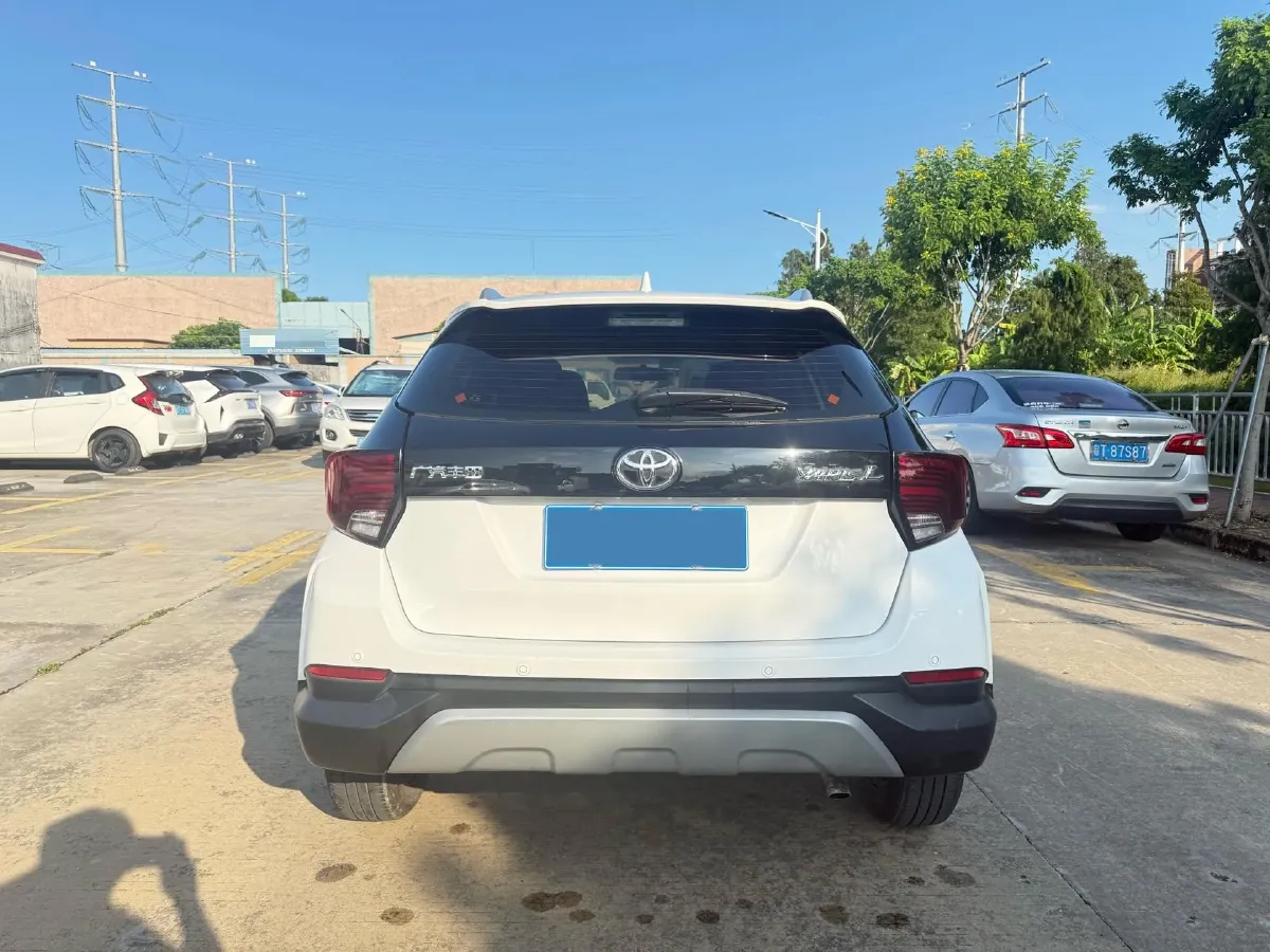 2022 Toyota Yaris L 1.5L 112HP L4 CVT,autocango,china used car exporter,china ev exporter,chinese used car exporter,chinese used ev exporter