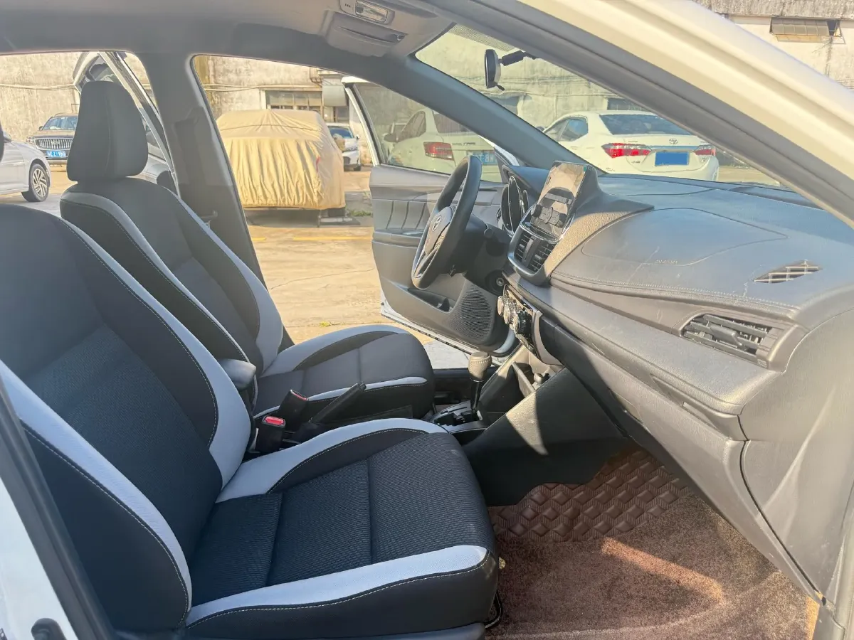 2022 Toyota Yaris L 1.5L 112HP L4 CVT,autocango,china used car exporter,china ev exporter,chinese used car exporter,chinese used ev exporter