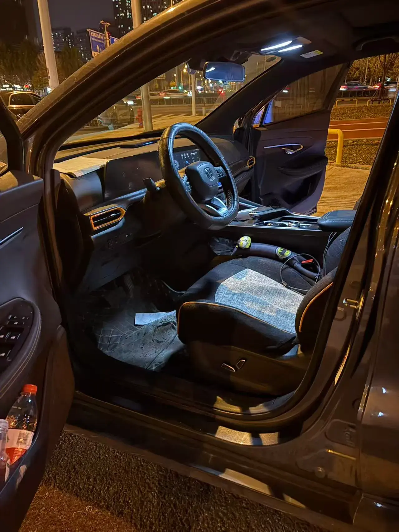 2022 CHANGAN UNI-T thumbnail 3