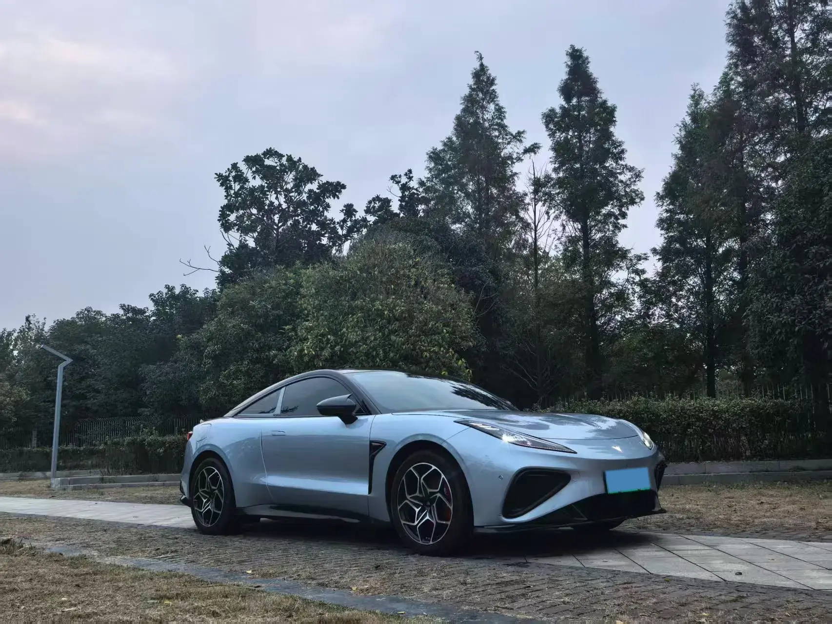 2023 NETA GT thumbnail 3