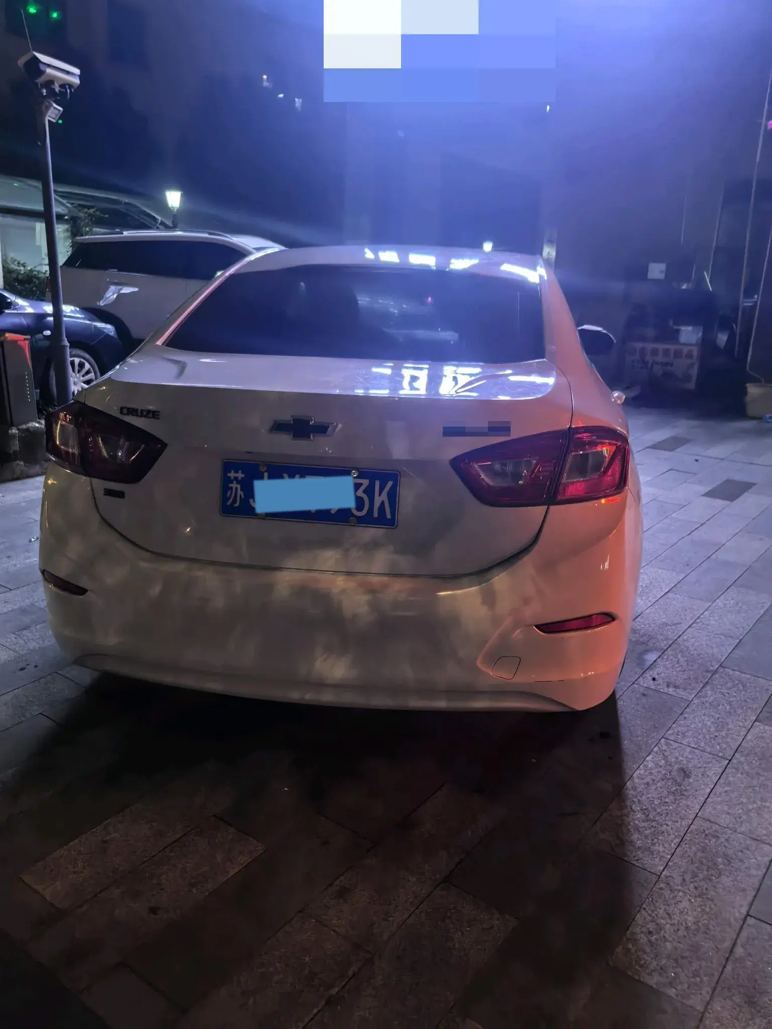 2018 CHEVROLET CRUZE thumbnail 4