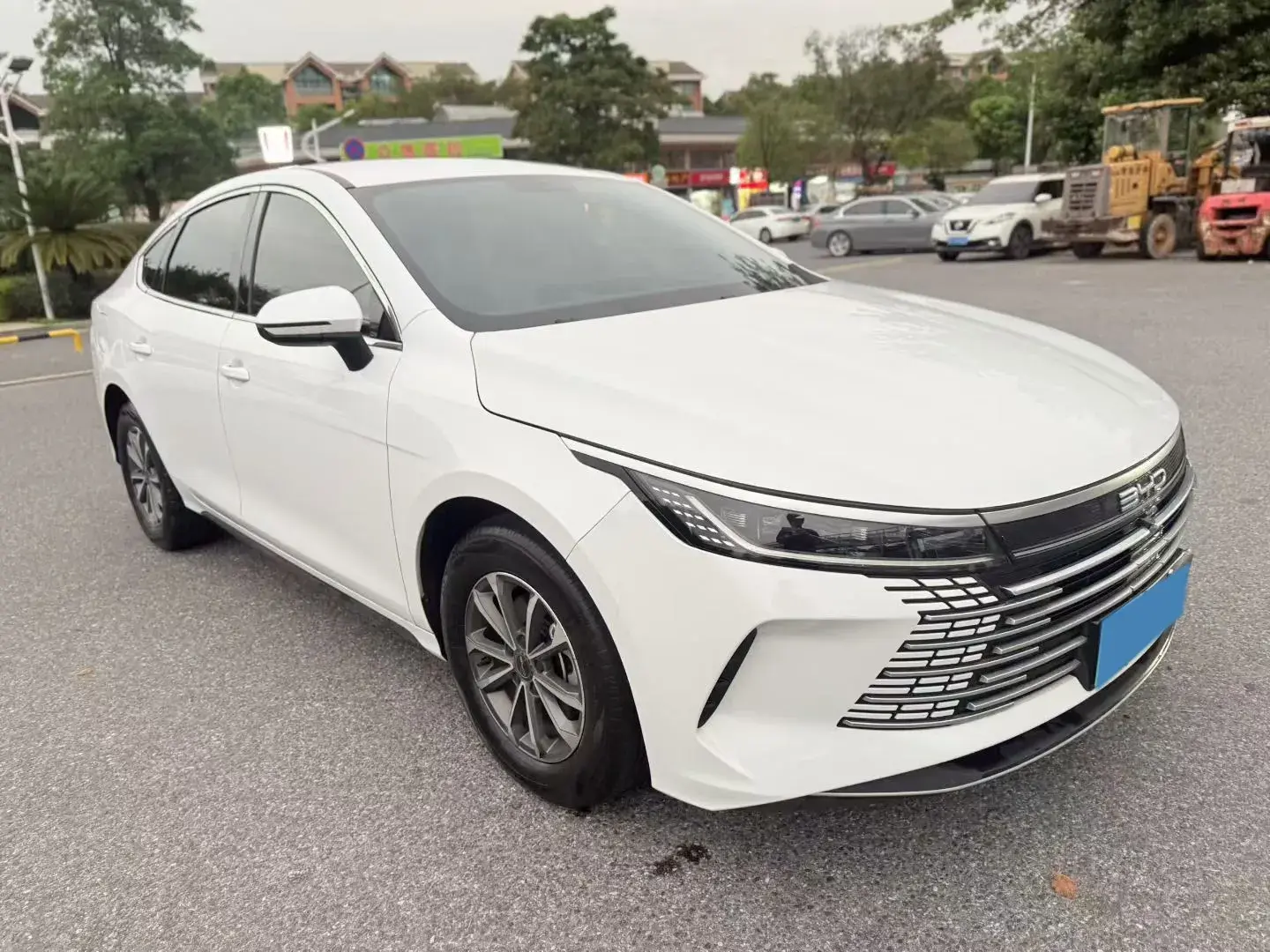 2022 BYD DESTROYER thumbnail 4