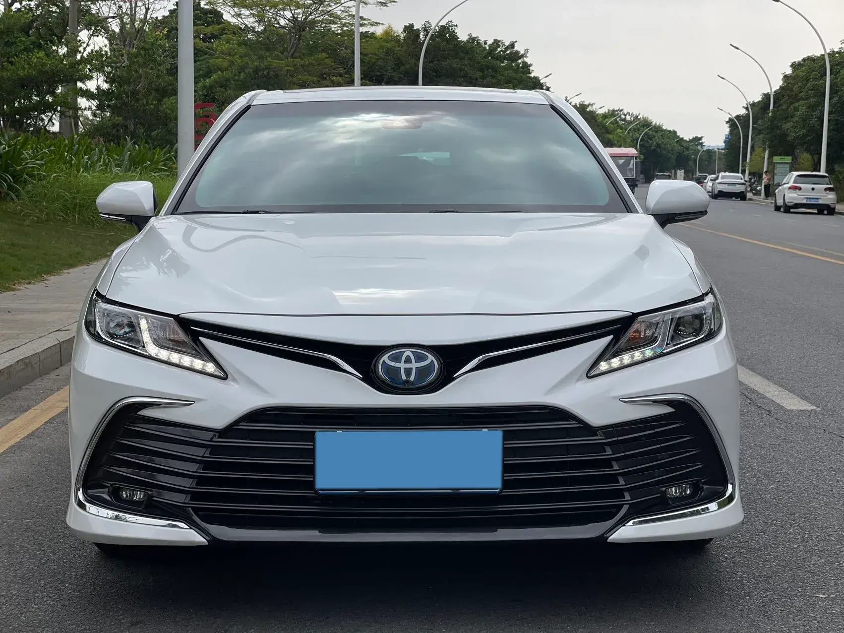 2021 TOYOTA CAMRY thumbnail 3