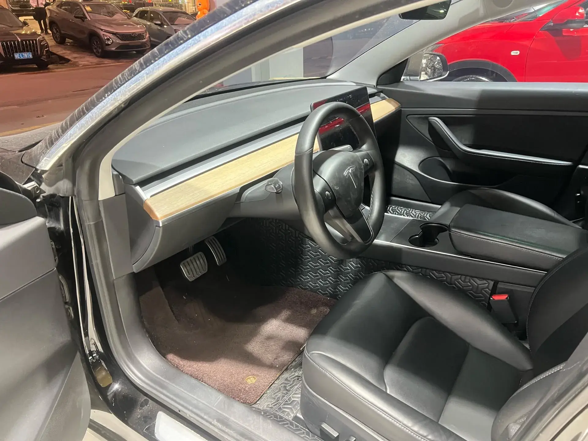 2019 TESLA MODEL thumbnail 2