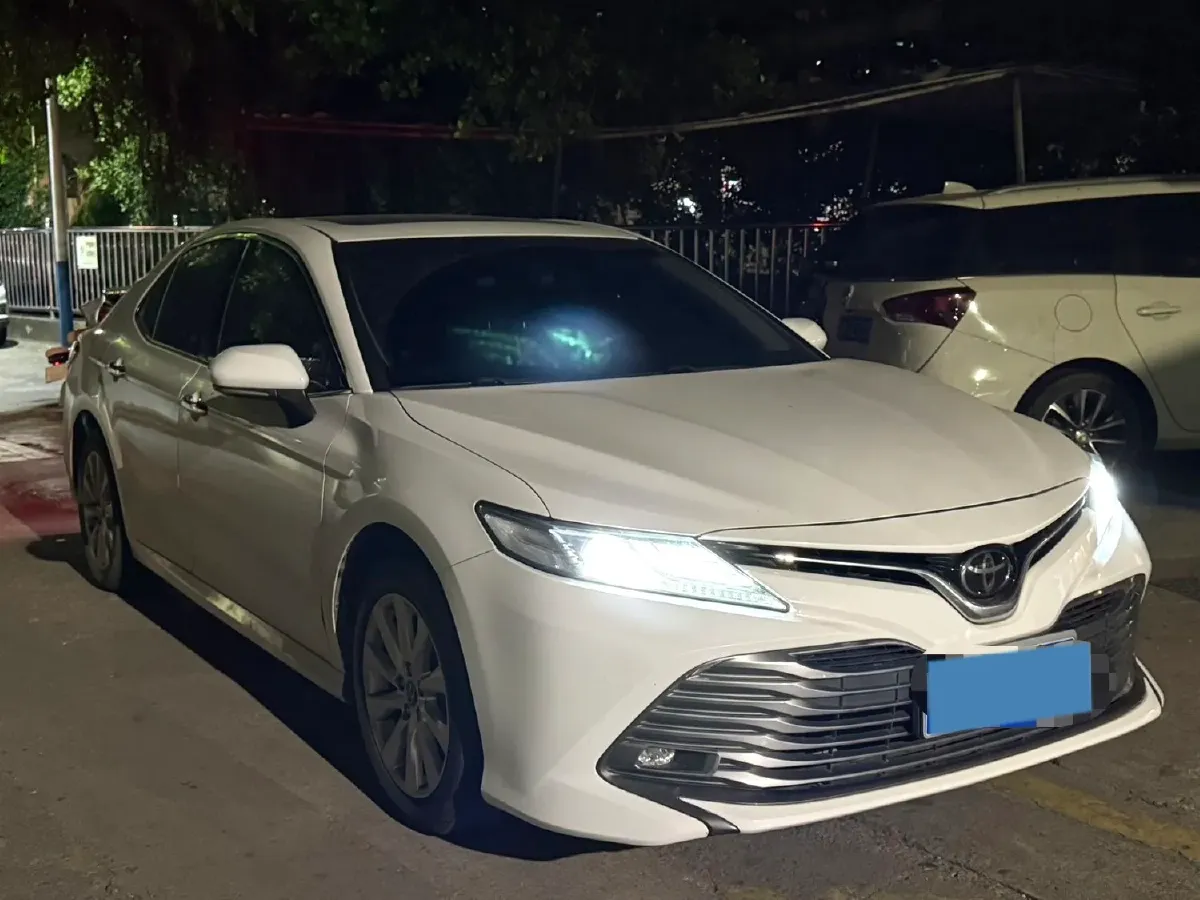 2019 Toyota Camry 2.0L 178HP L4 CVT,autocango,china used car exporter,china ev exporter,chinese used car exporter,chinese used ev exporter