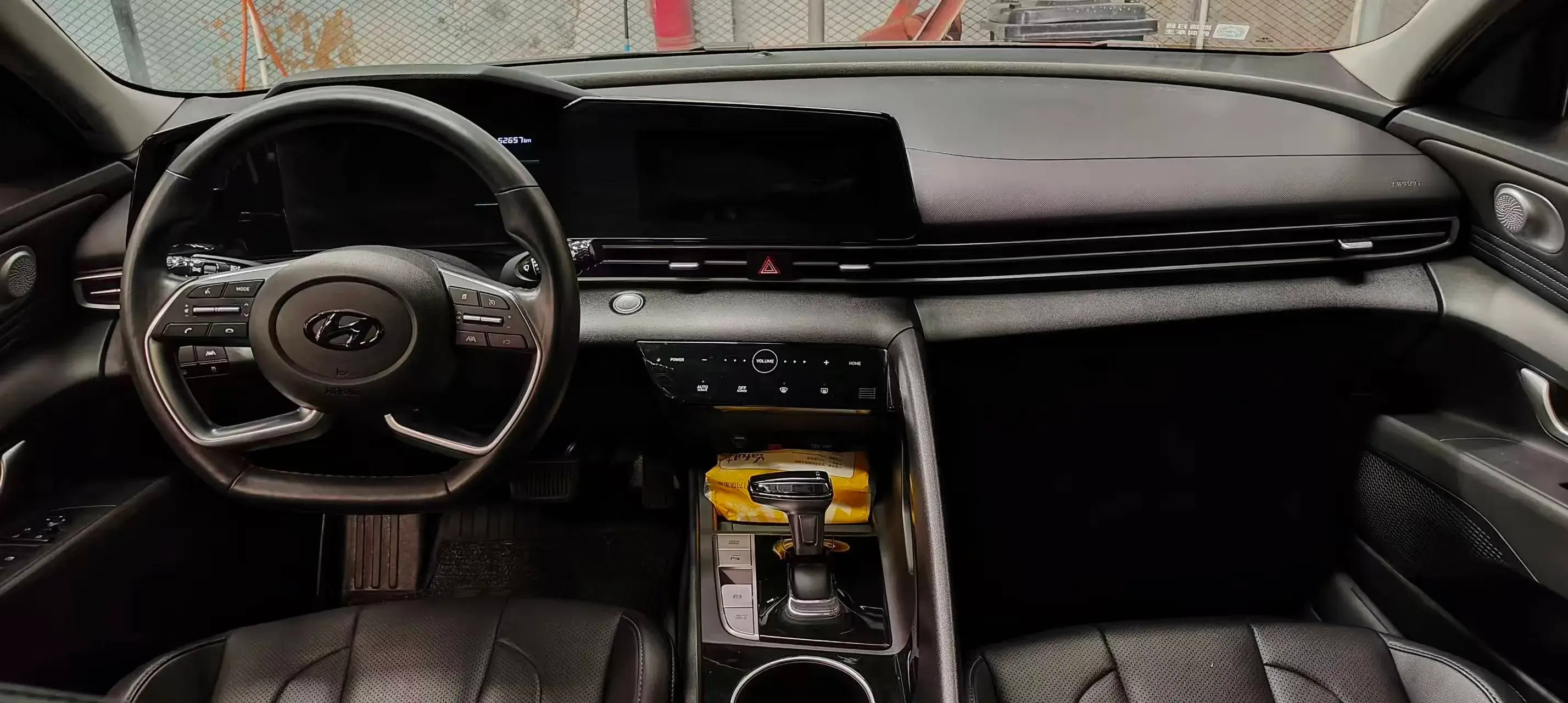 2021 HYUNDAI ELANTRA thumbnail 3