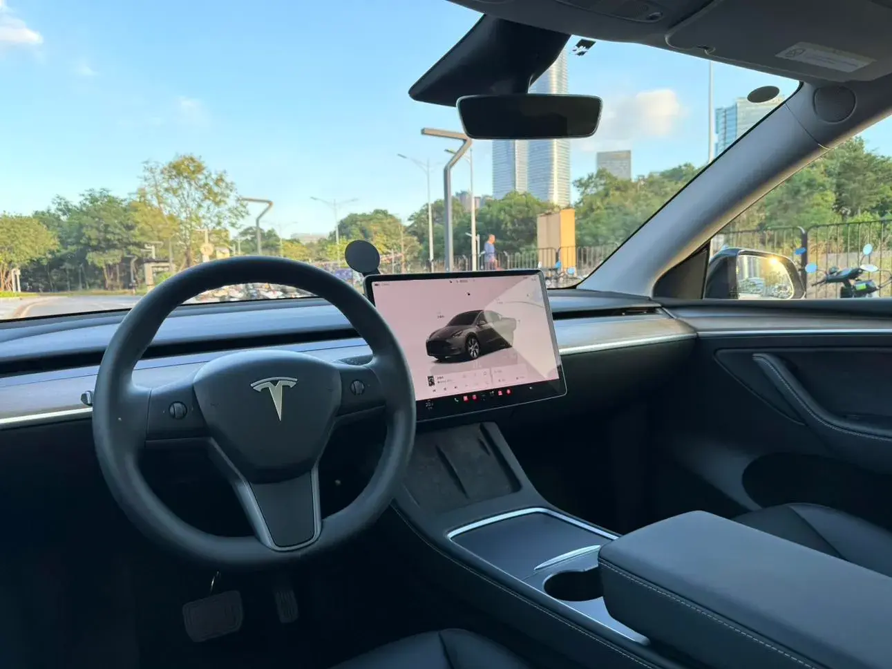 2022 TESLA MODEL thumbnail 2