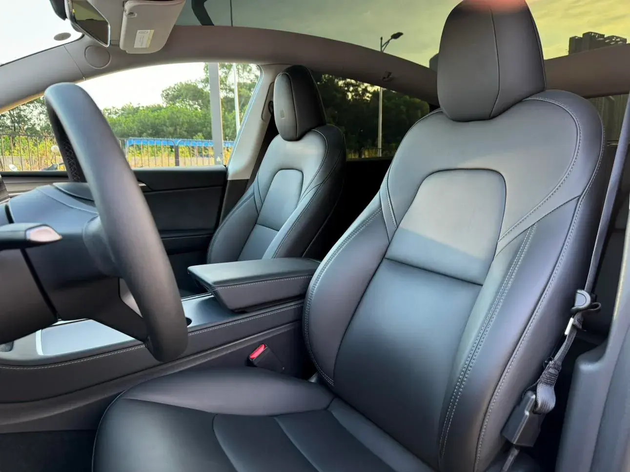 2022 TESLA MODEL thumbnail 3