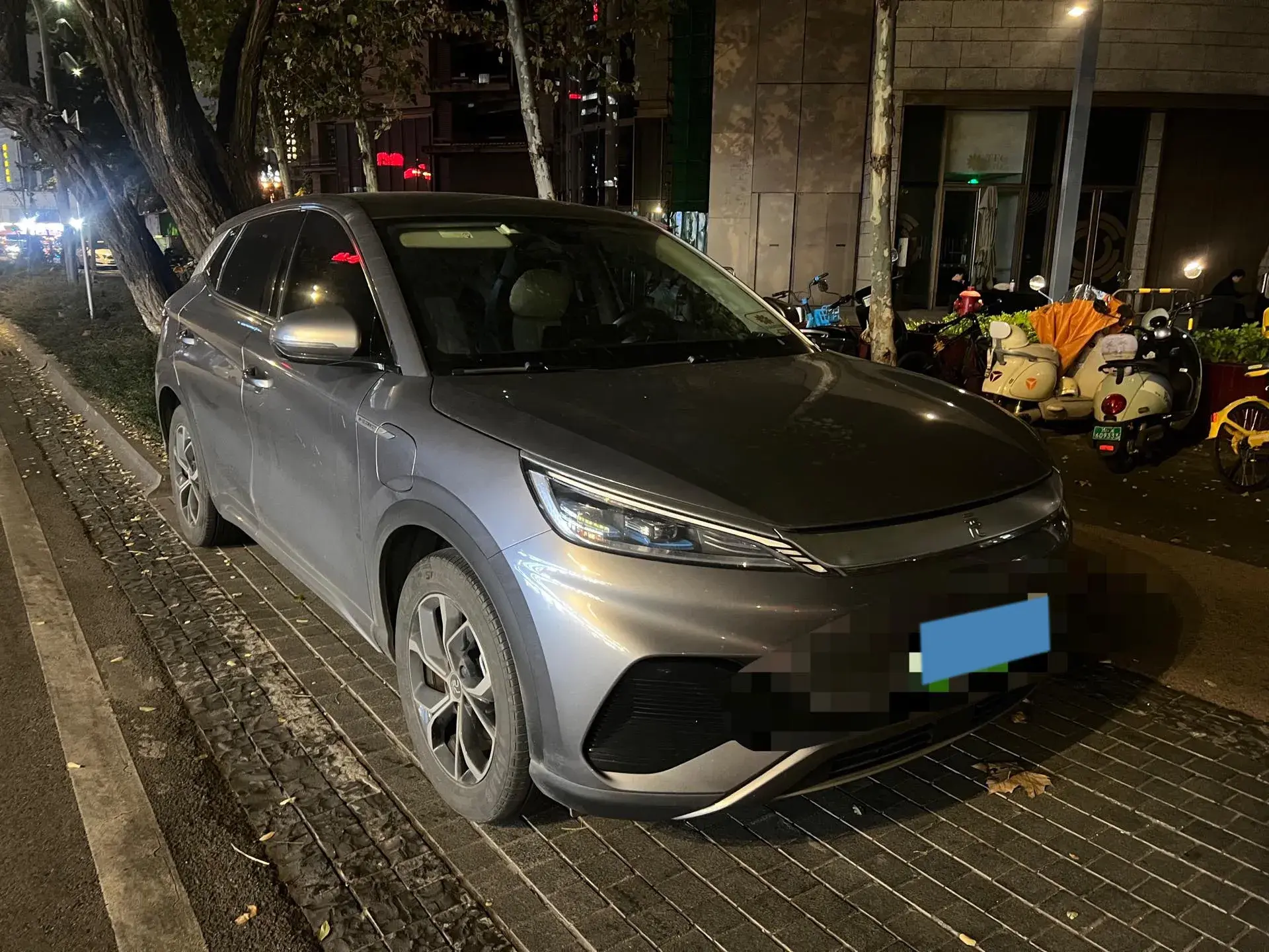 2022 BYD YUAN thumbnail 2