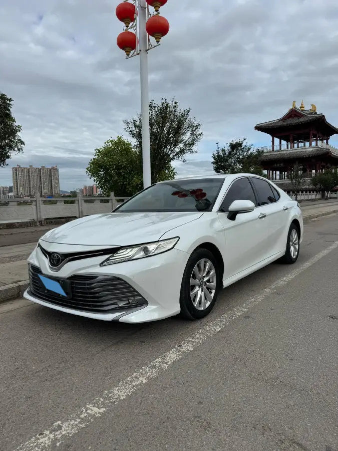 2018 Toyota Camry 2.0L 169HP L4 6AT