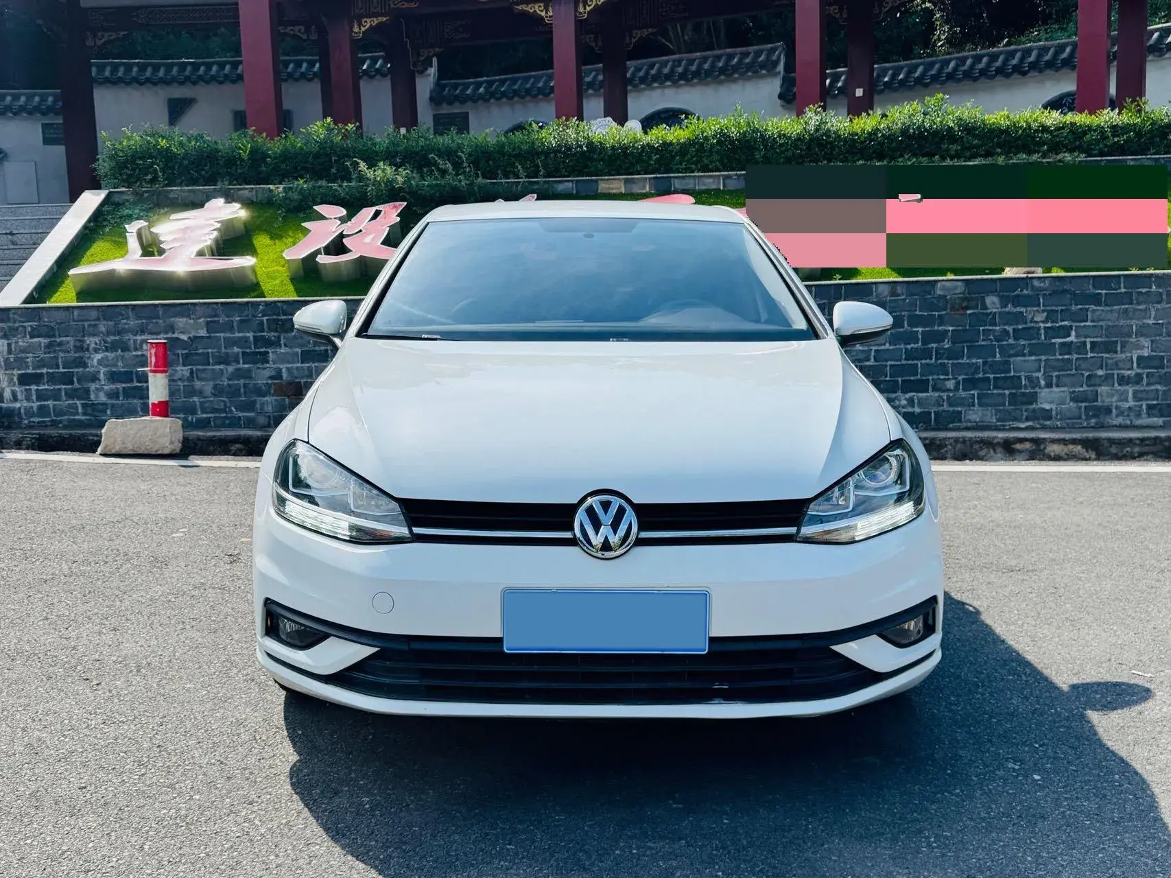 2018 VOLKSWAGEN GOLF thumbnail 2