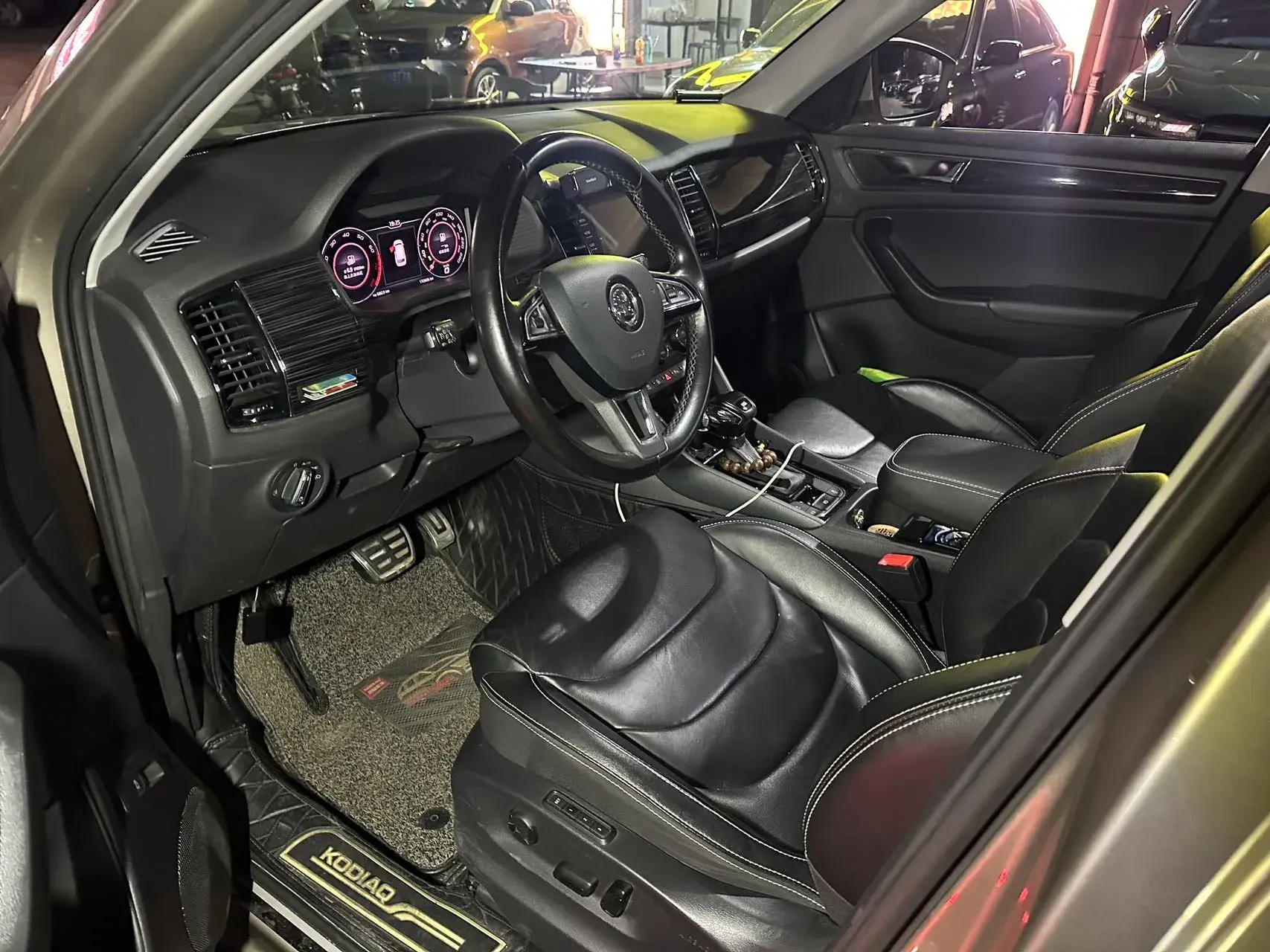 2018 SKODA KODIAK thumbnail 3