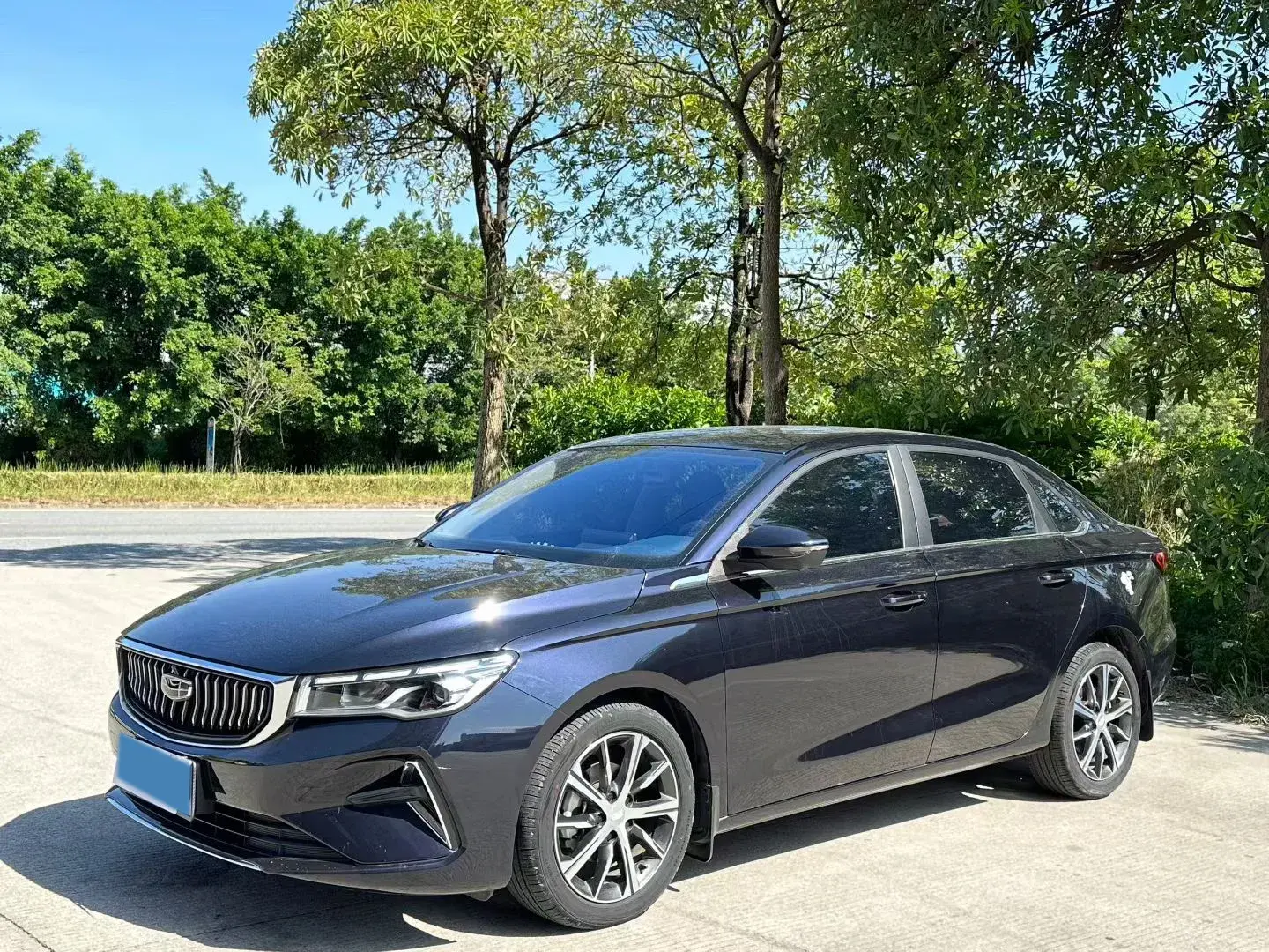 2022 GEELY EMGRAND view 1