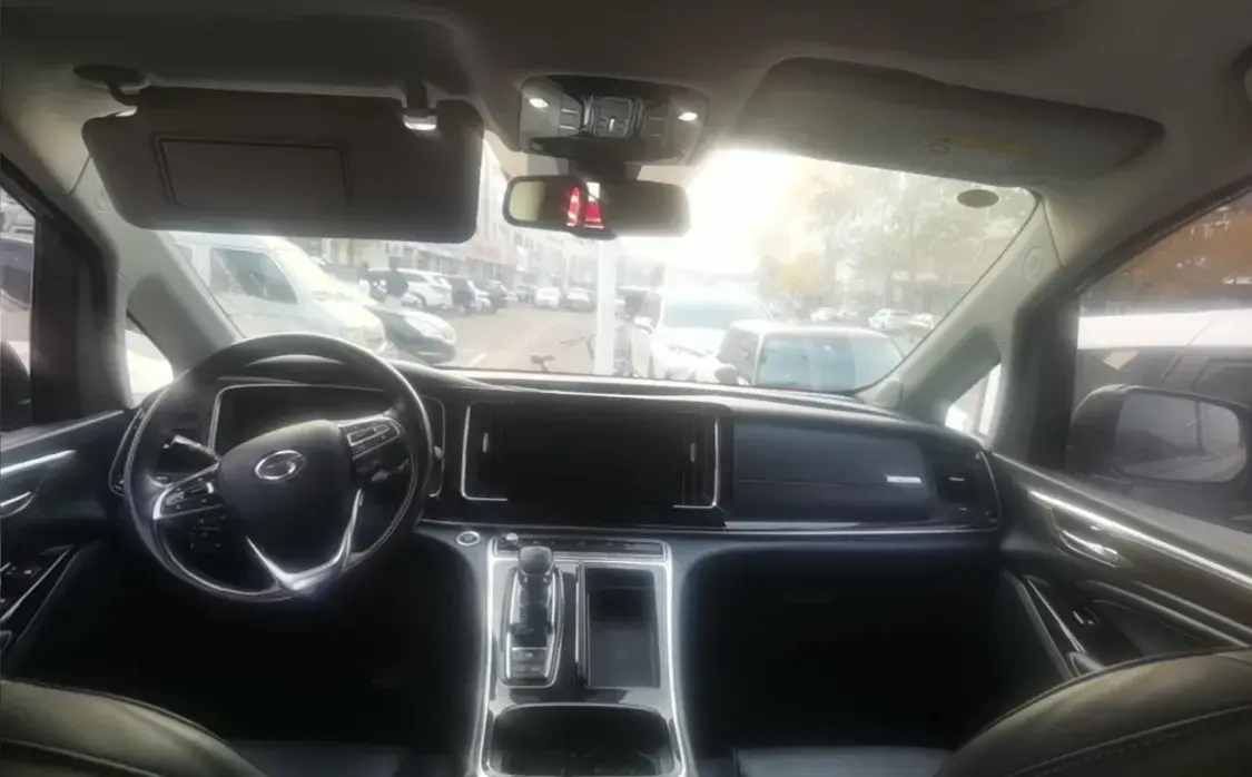 2021 GAC TRUMPCHI thumbnail 3