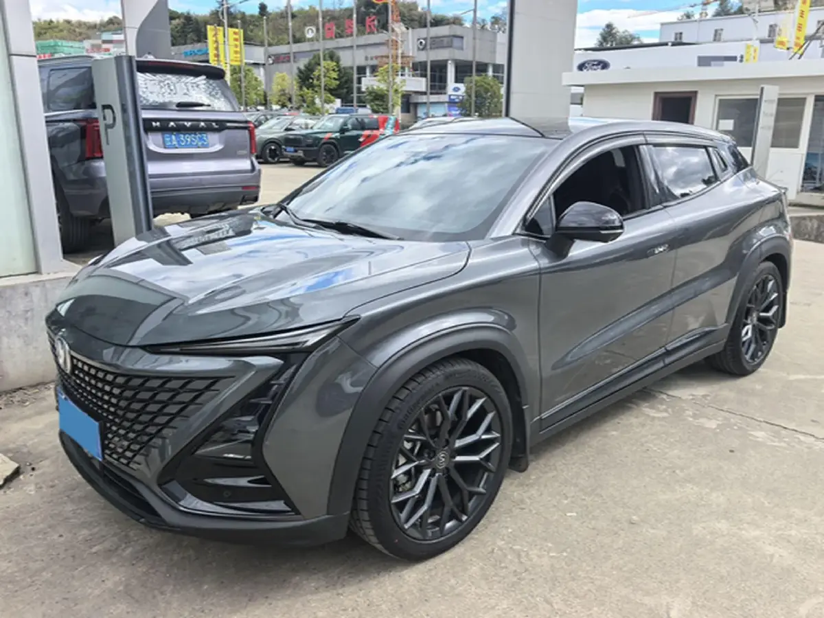 2022 ChangAn UNI-T 2.0T 233HP L4 8AT