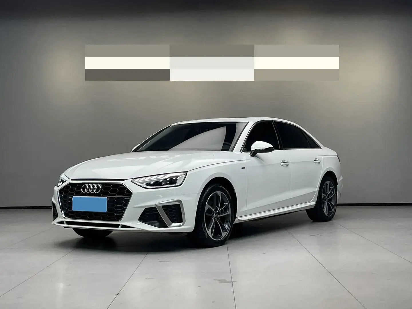 2024 AUDI A4L view 1