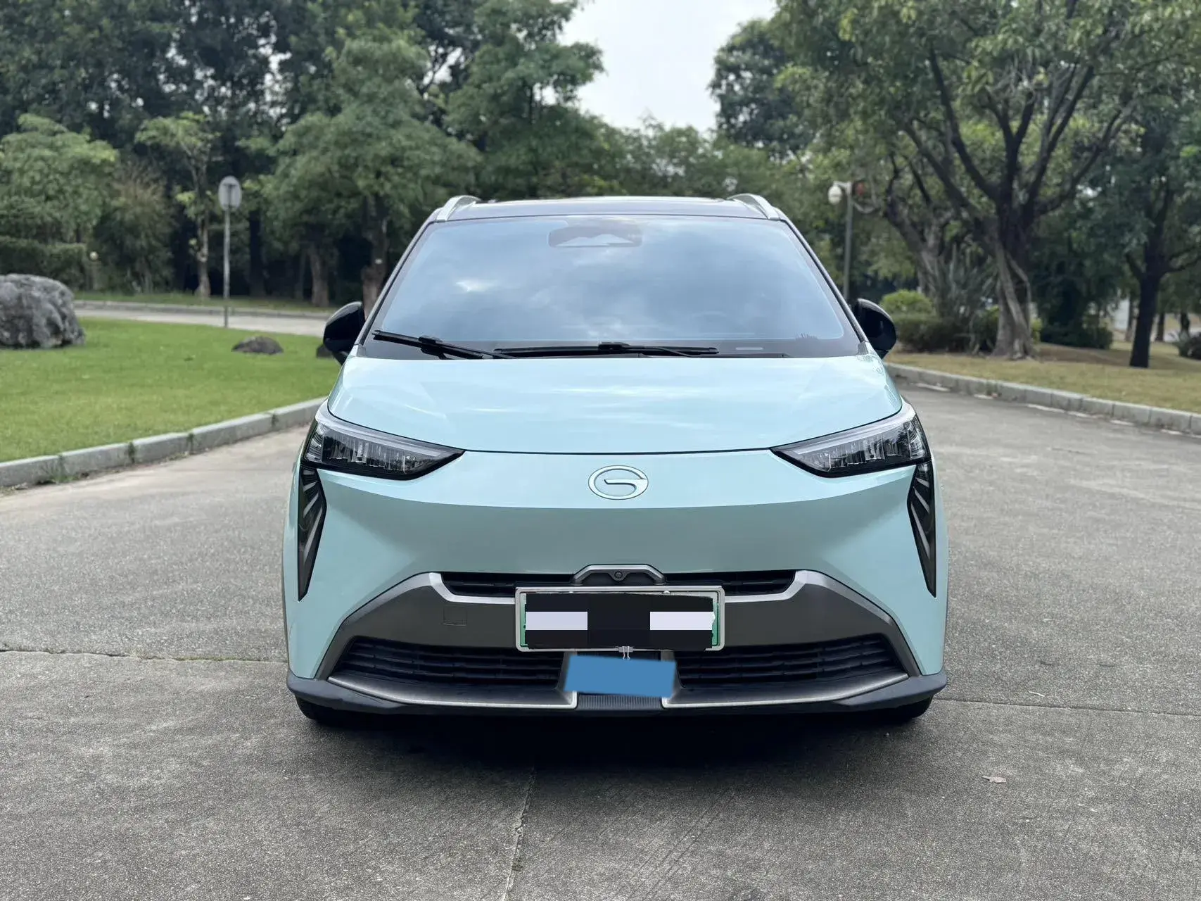 2022 AION Y thumbnail 2