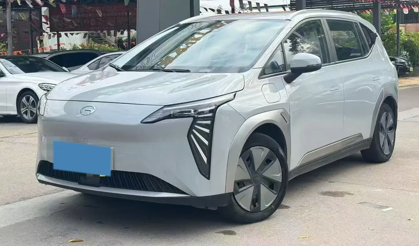 2024 Aion Y BEV 37.9KWH