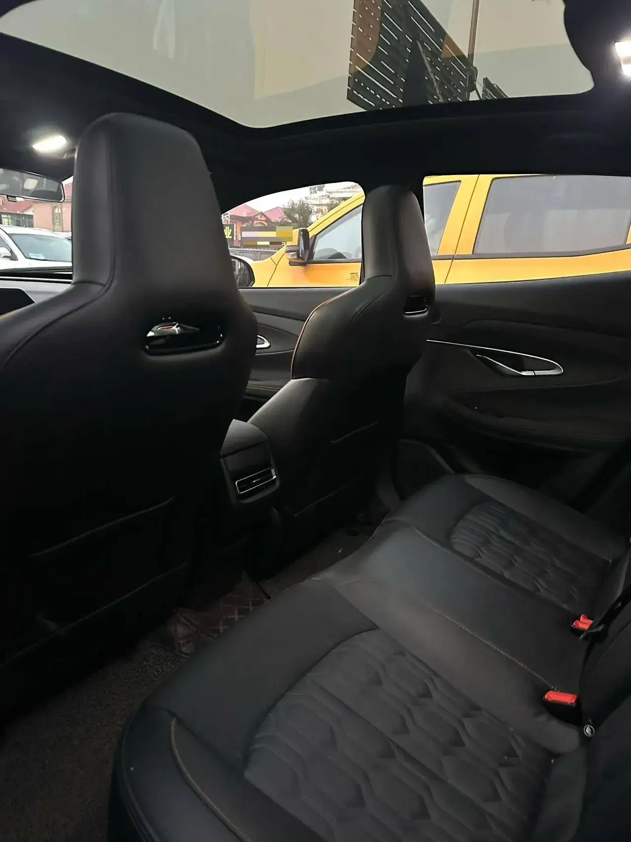 2022 CHANGAN UNI-T thumbnail 4