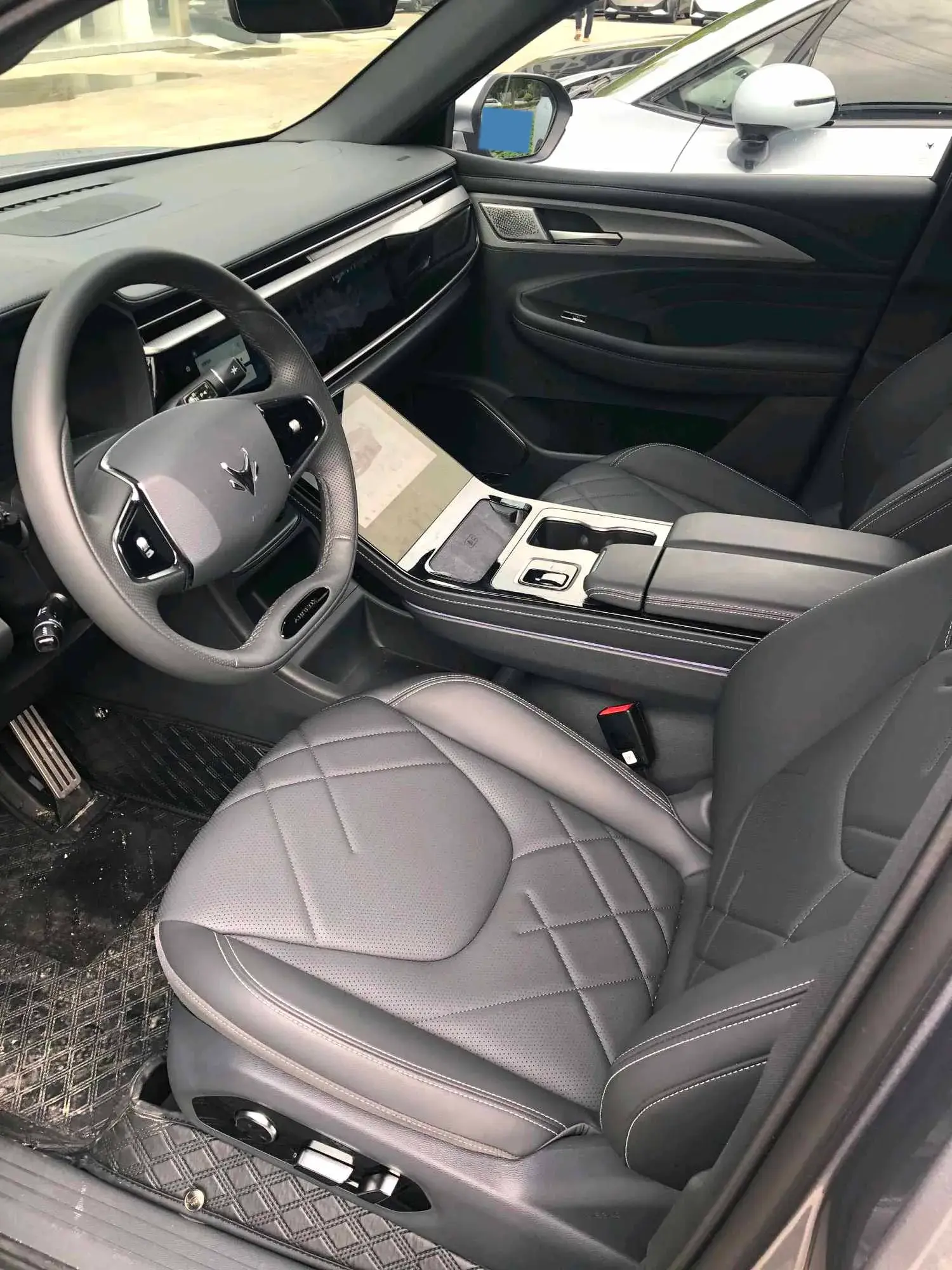 2025 ARCFOX ΑT6 thumbnail 2