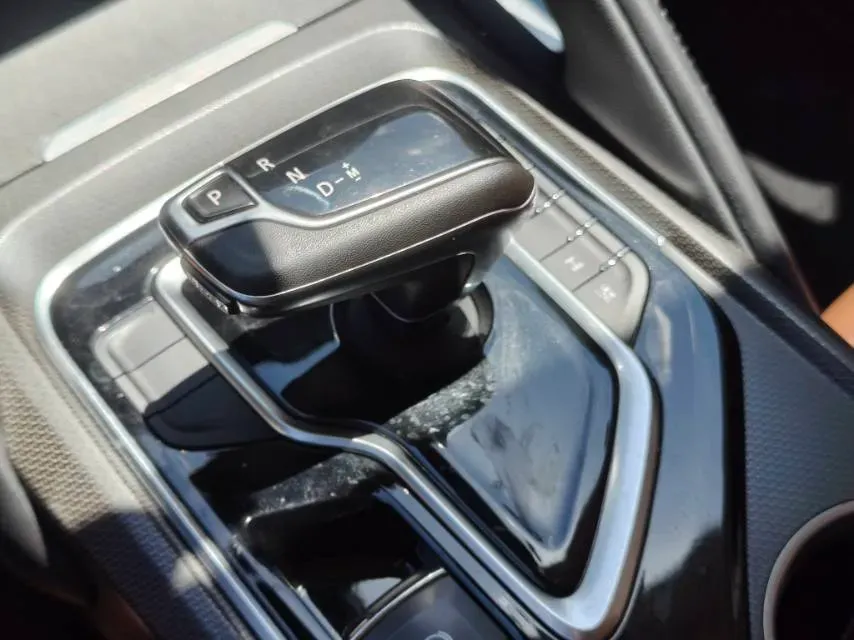 2020 MAXUS D90 Pro 2.0T 218HP L4 8AT,autocango,china used car exporter,china ev exporter,chinese used car exporter,chinese used ev exporter