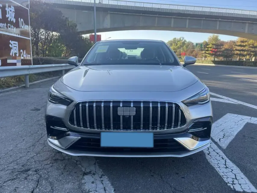 2025 Geely Galaxy Starshine 6 1.5L 112HP L4 1DHT PHEV,autocango,china used car exporter,china ev exporter,chinese used car exporter,chinese used ev exporter