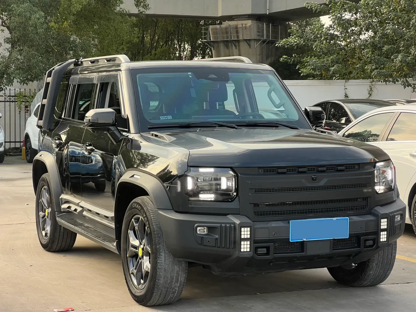 2023 JETOUR TRAVELLER thumbnail 3