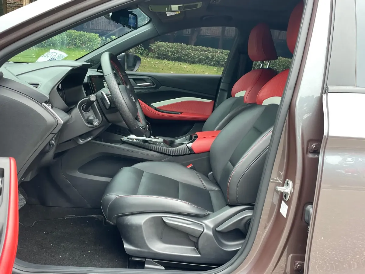 2021 MG 5 1.5T 173HP L4 7DCT,autocango,china used car exporter,china ev exporter,chinese used car exporter,chinese used ev exporter