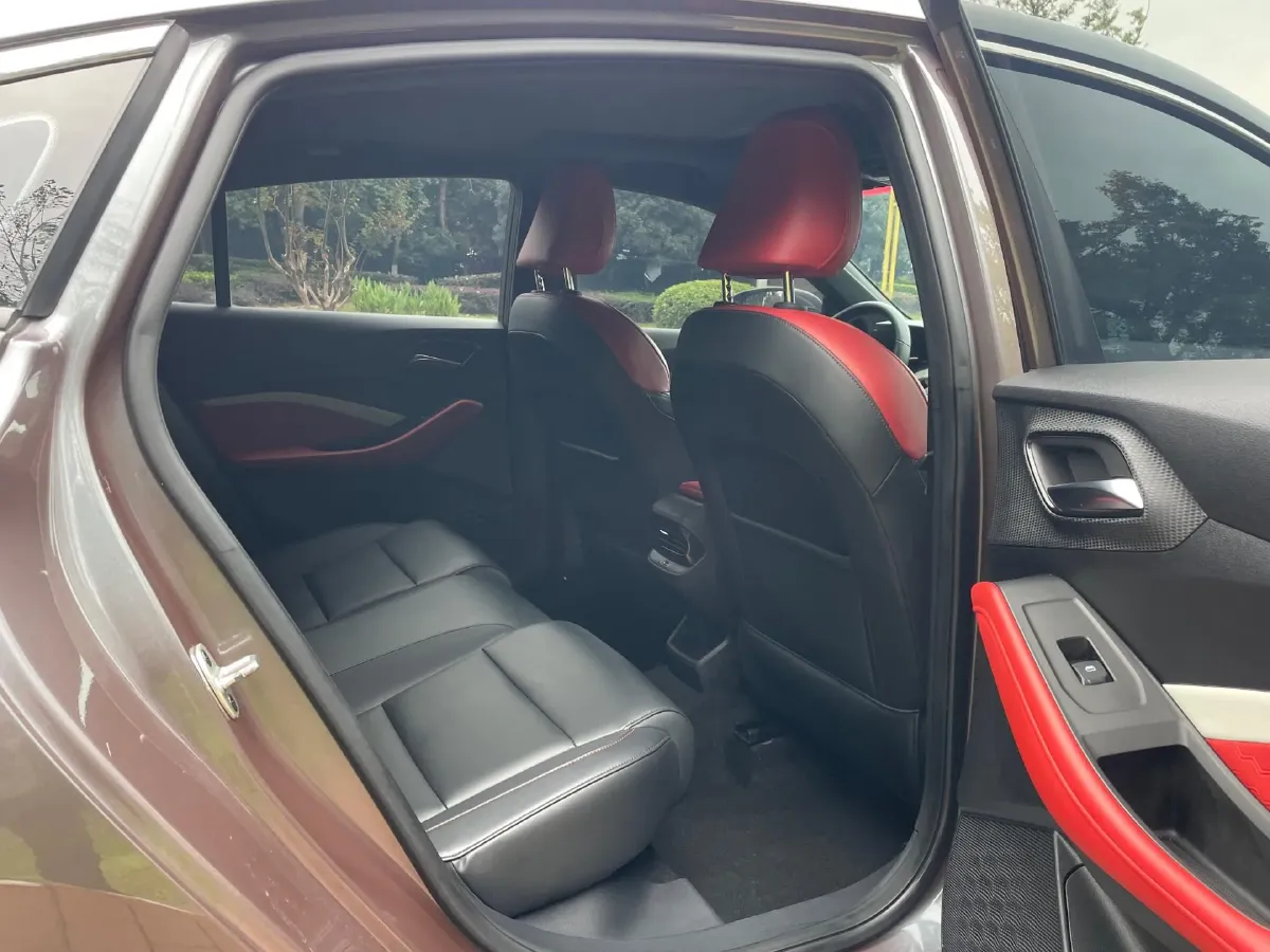 2021 MG 5 1.5T 173HP L4 7DCT,autocango,china used car exporter,china ev exporter,chinese used car exporter,chinese used ev exporter