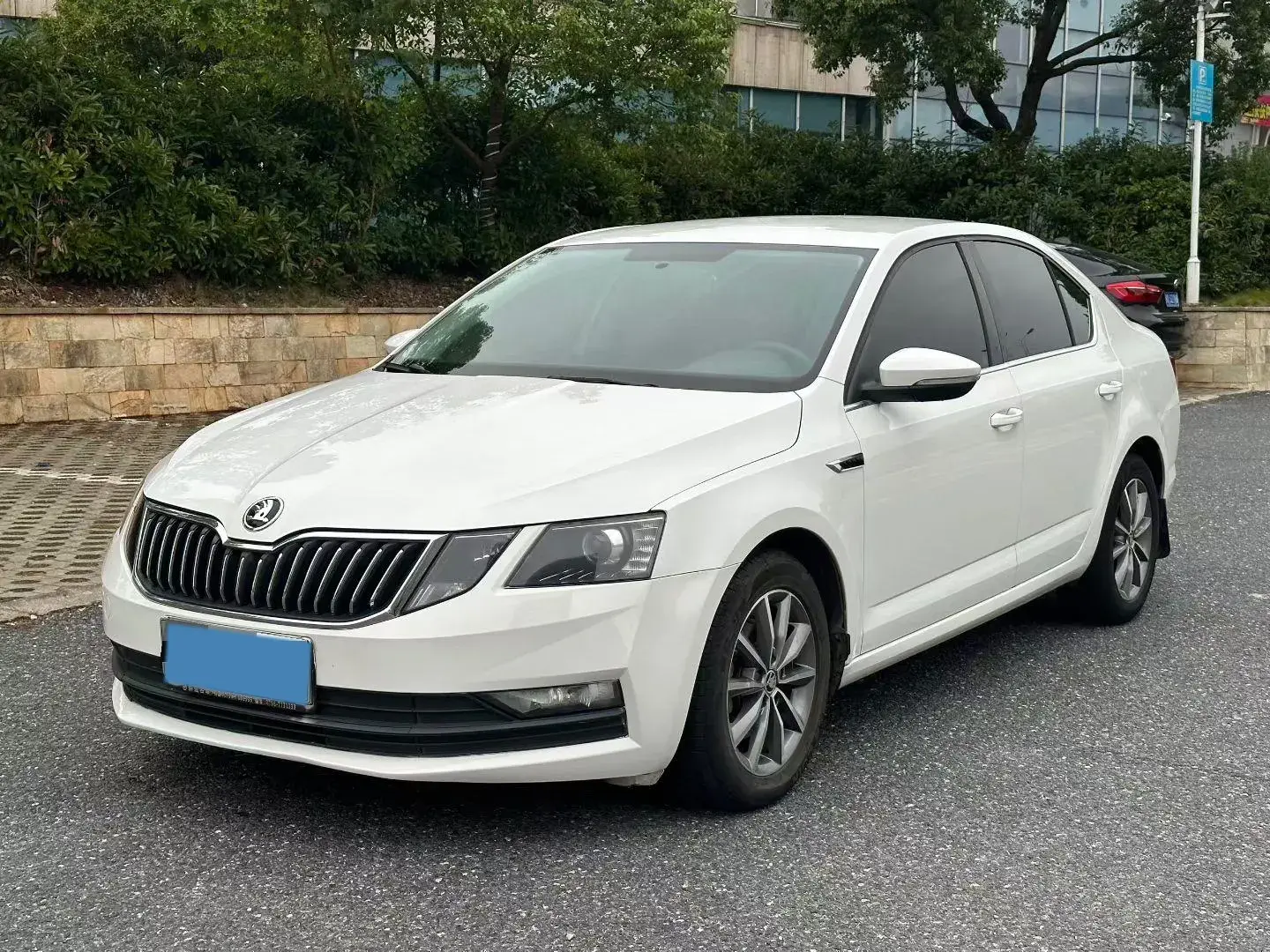 2018 SKODA OCTAVIA view 1