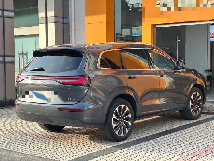 2022 AITO AITO thumbnail 4