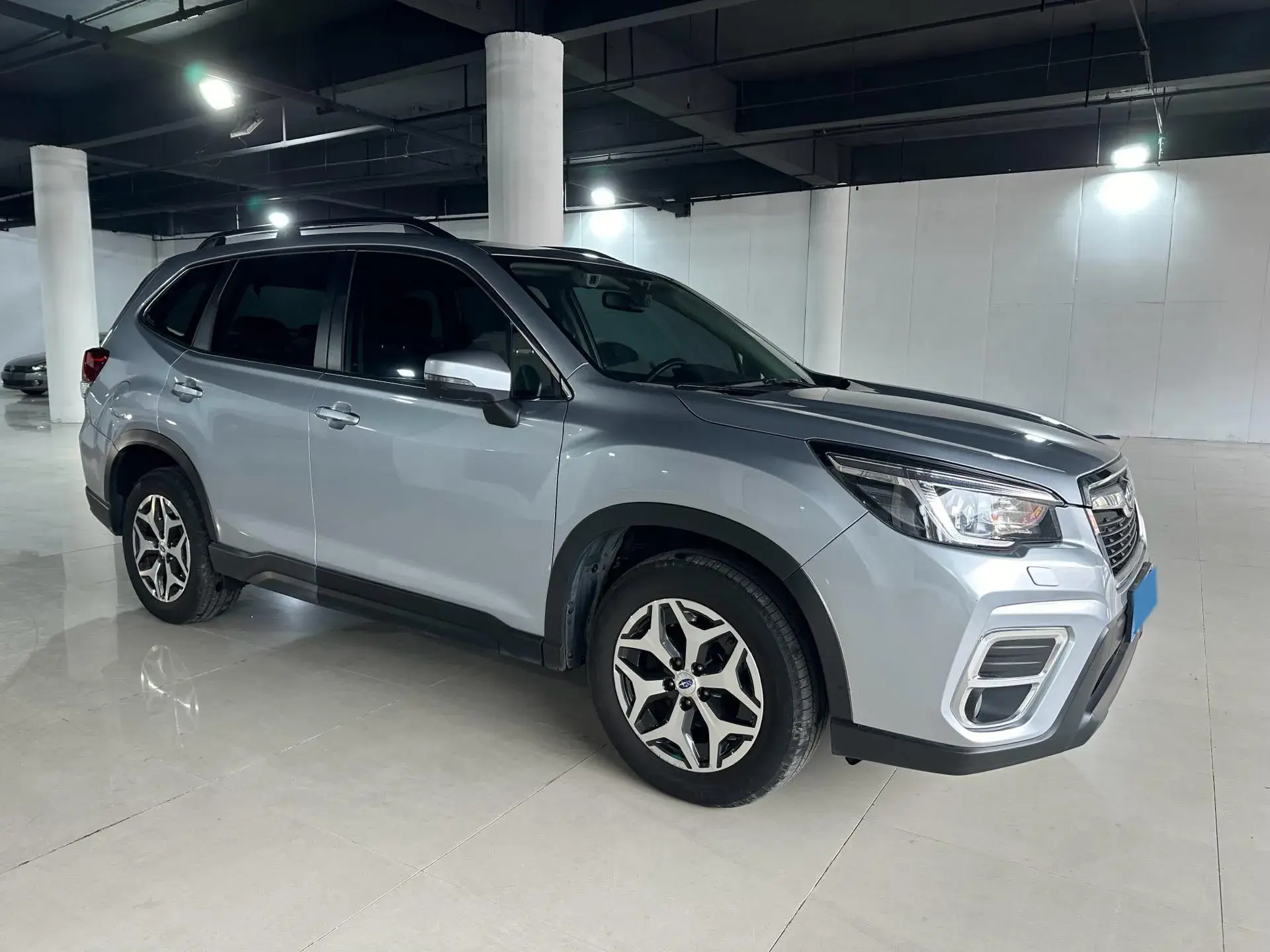 2019 SUBARU FORESTER thumbnail 3