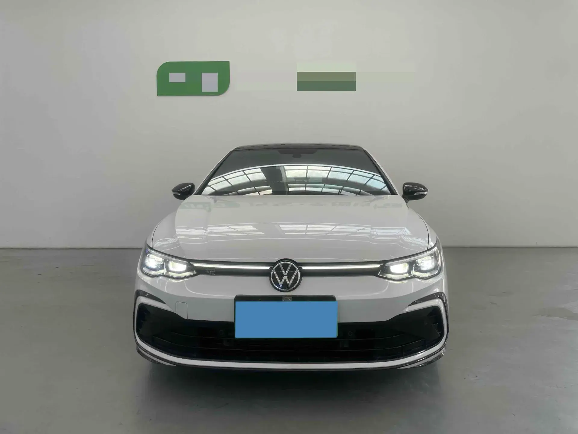 2021 VOLKSWAGEN GOLF thumbnail 2