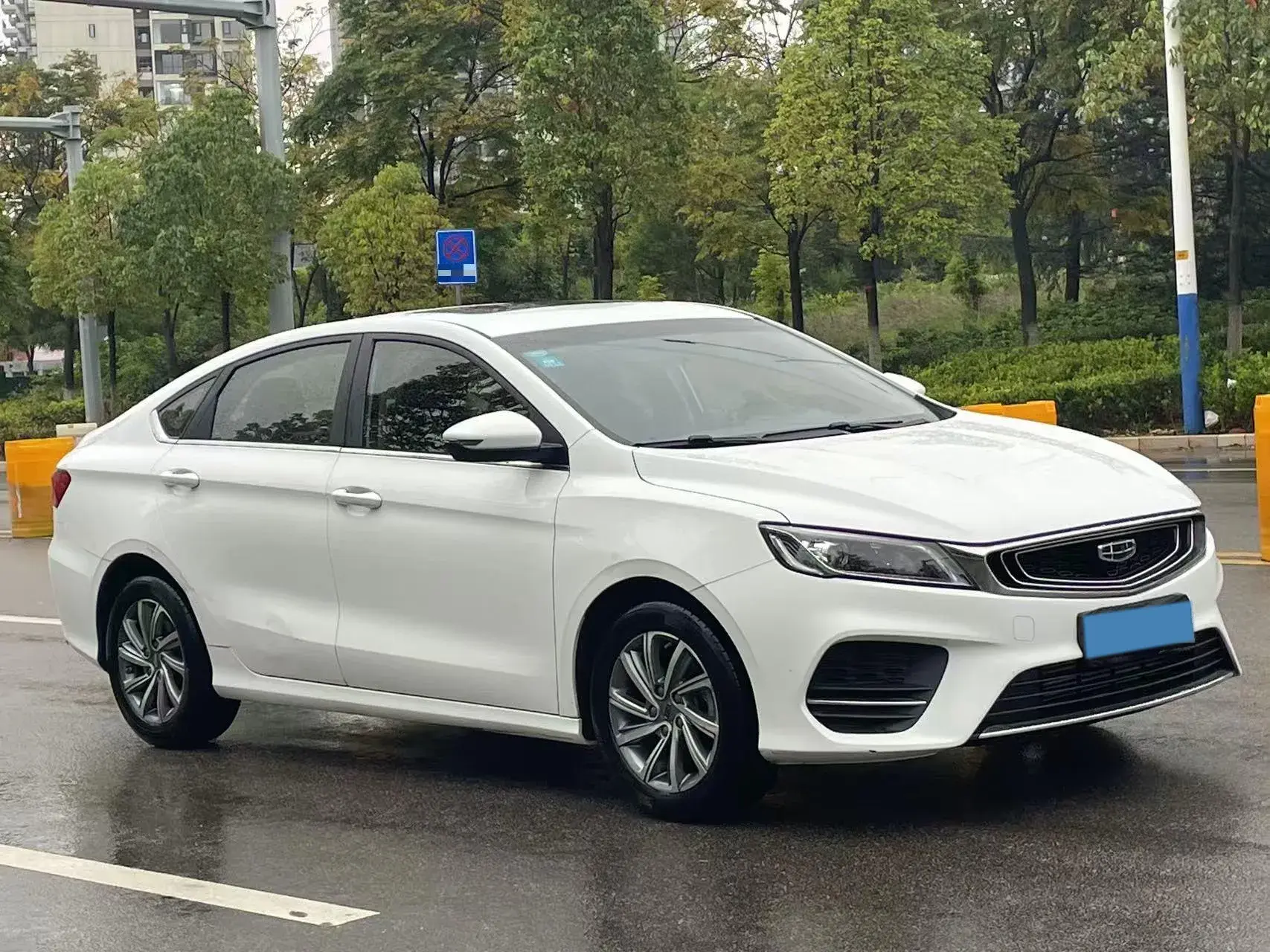 2019 GEELY BINRAY thumbnail 2