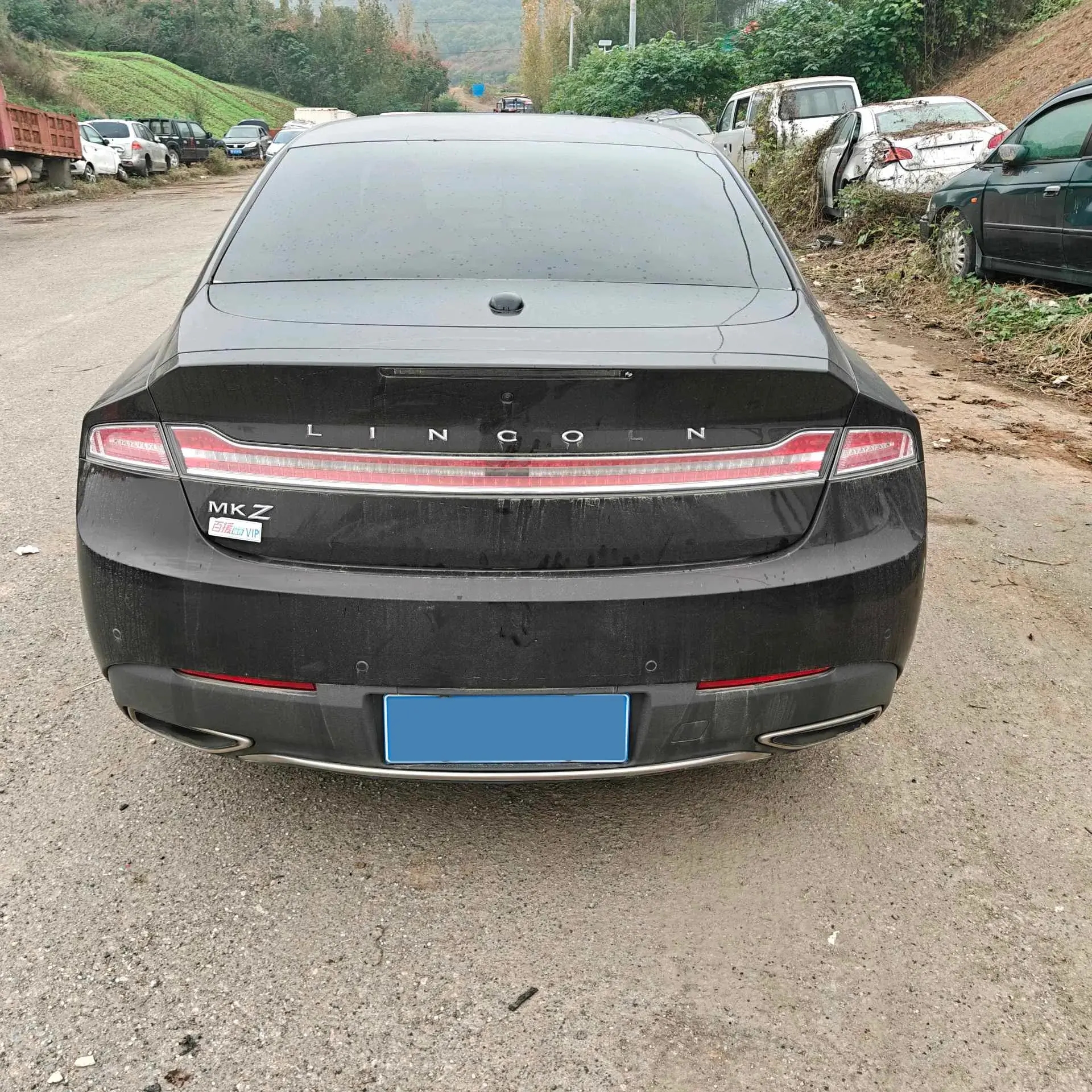 2019 LINCOLN MKZ thumbnail 3