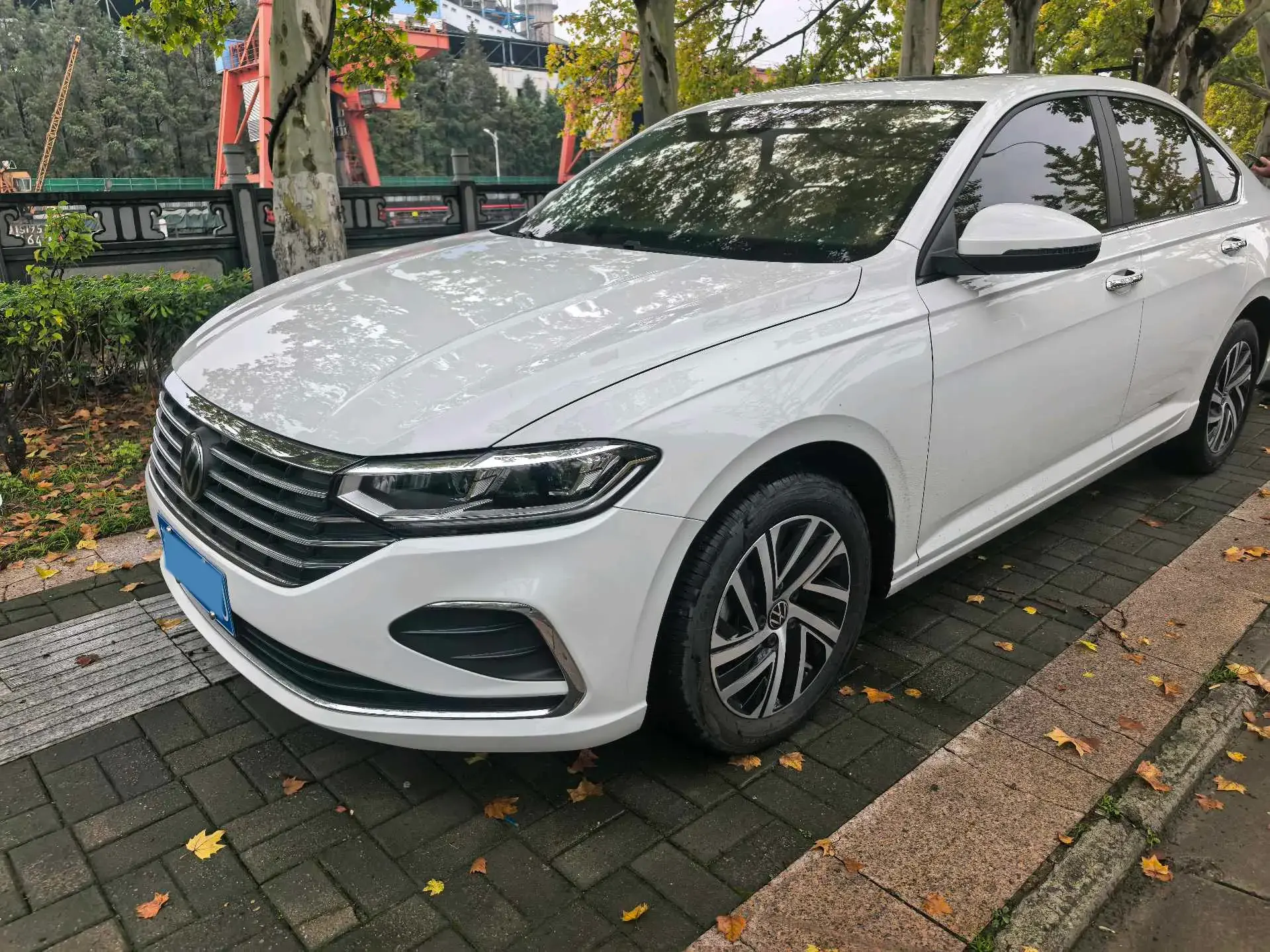 2023 VOLKSWAGEN LAVIDA view 1