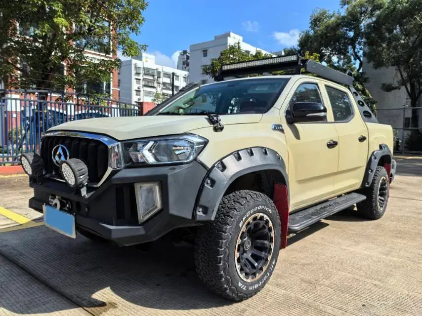 2017 MAXUS T60 view 1