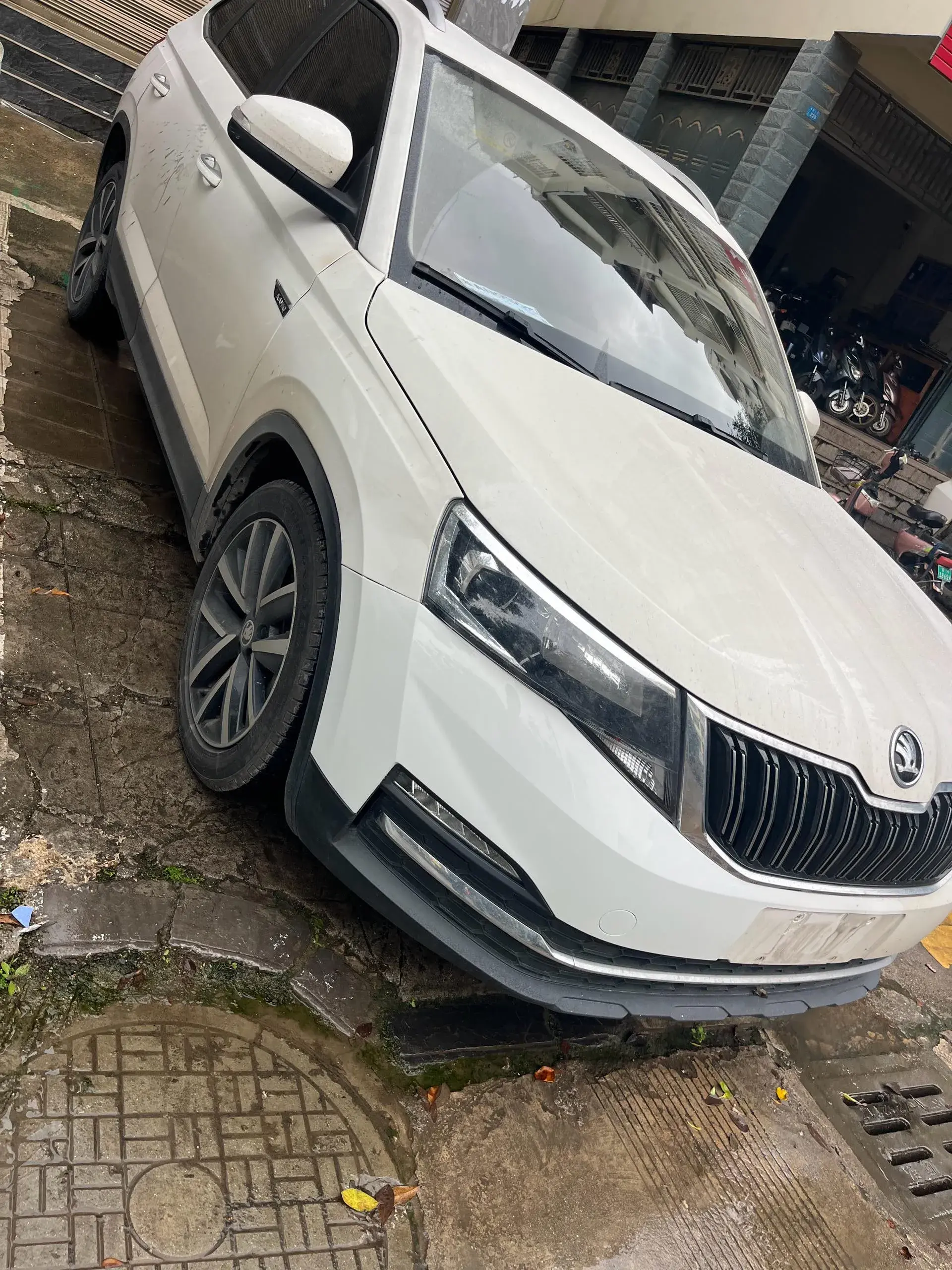 2018 SKODA KAMIQ thumbnail 2