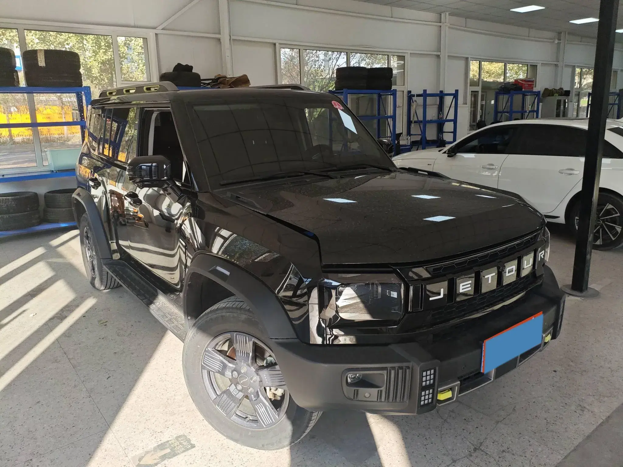 2023 JETOUR TRAVELLER thumbnail 2