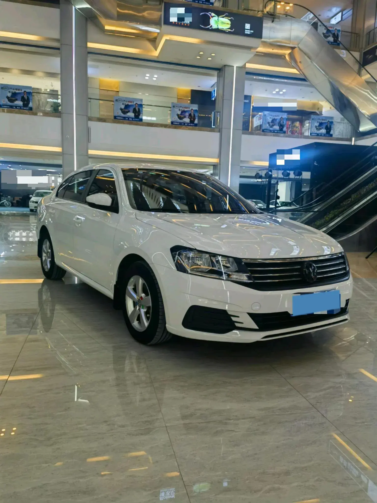 2019 VOLKSWAGEN LAVIDA thumbnail 2