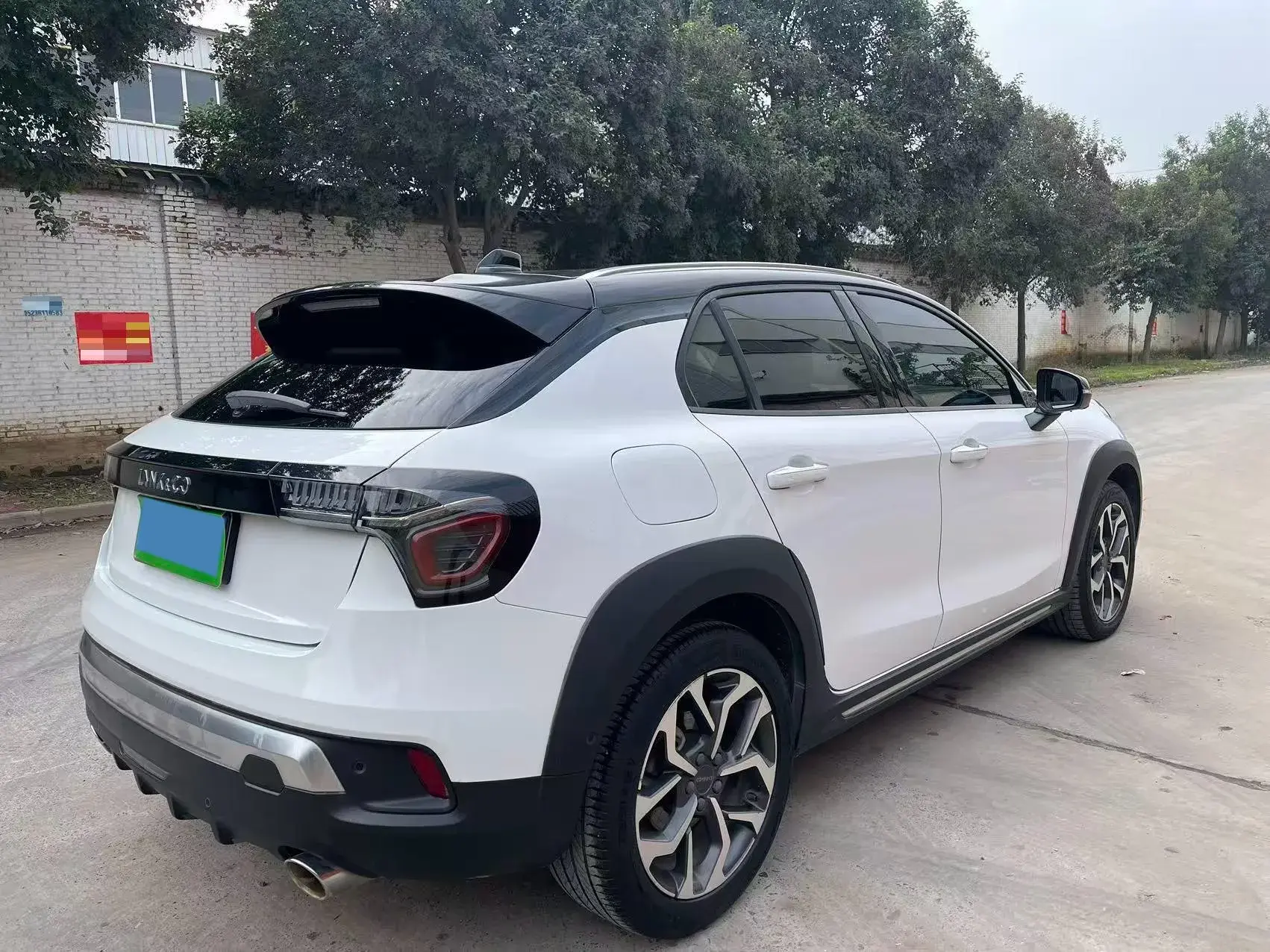 2018 LYNK&CO 02 thumbnail 4