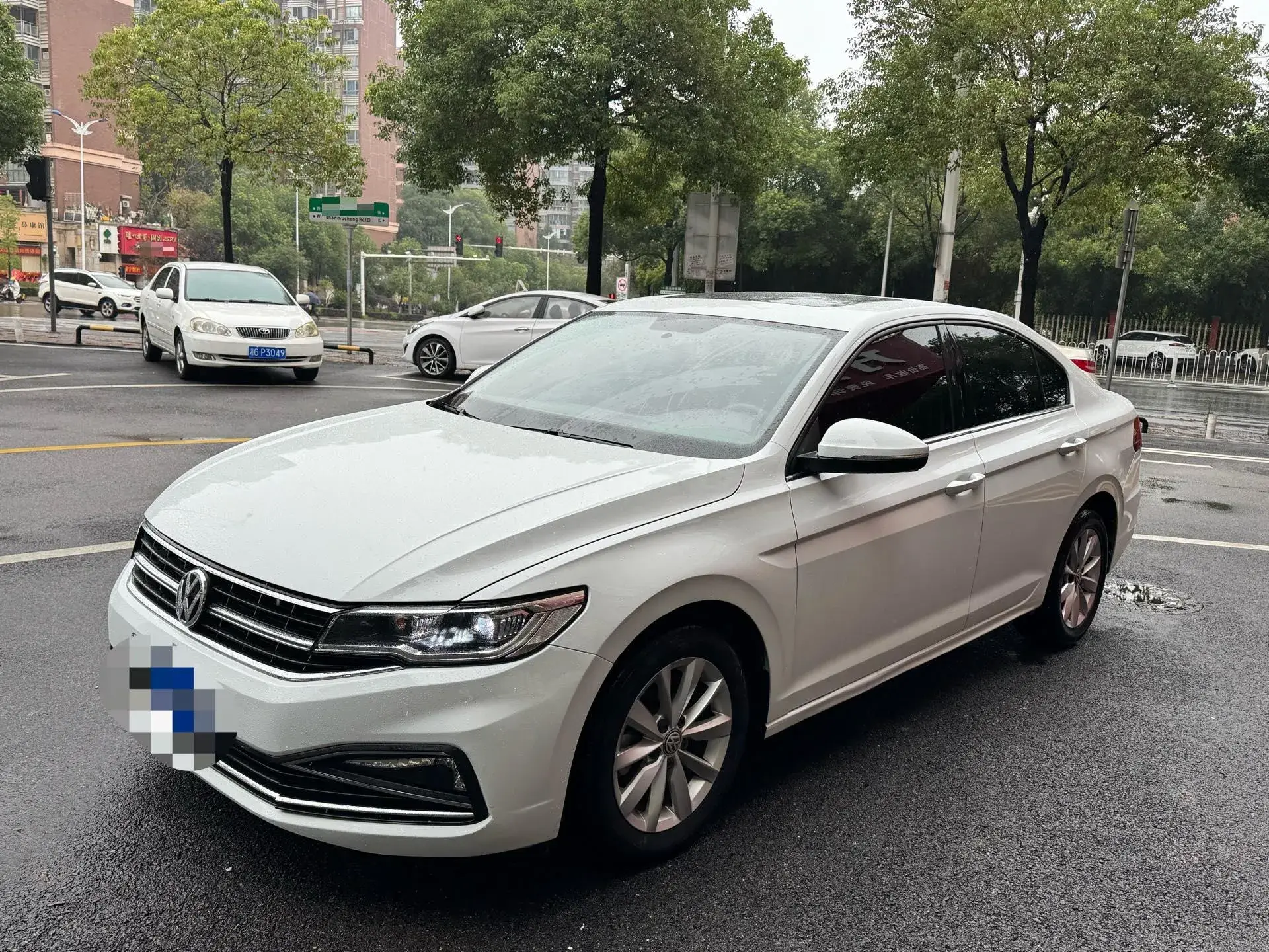 2021 VOLKSWAGEN BORA view 1